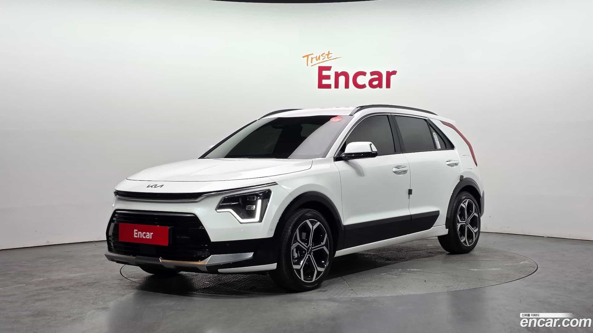 Niro Kia 2025.2-OUTER-001