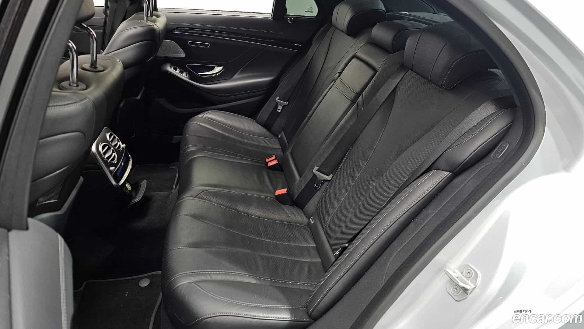 S-Class Mercedes-Benz 2015.8-OPTION-016