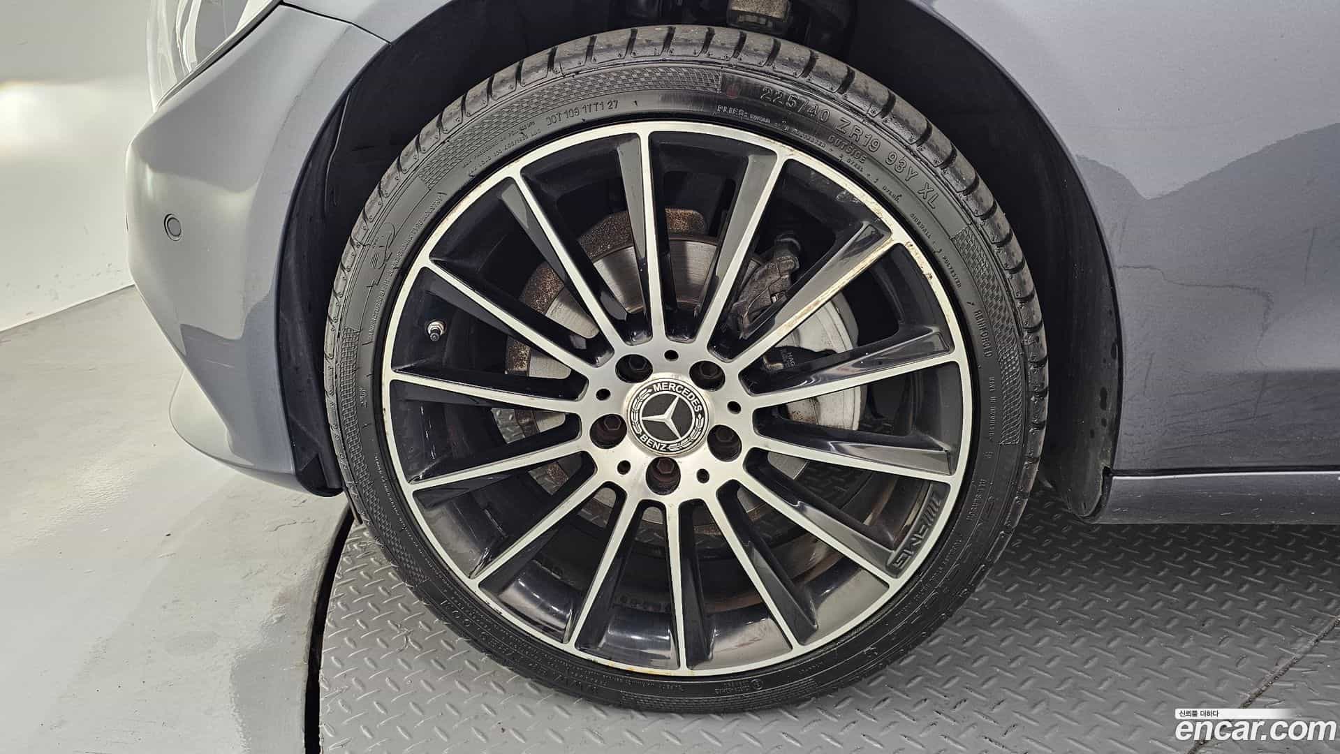 C-Class Mercedes-Benz 2015.8-OUTER-005