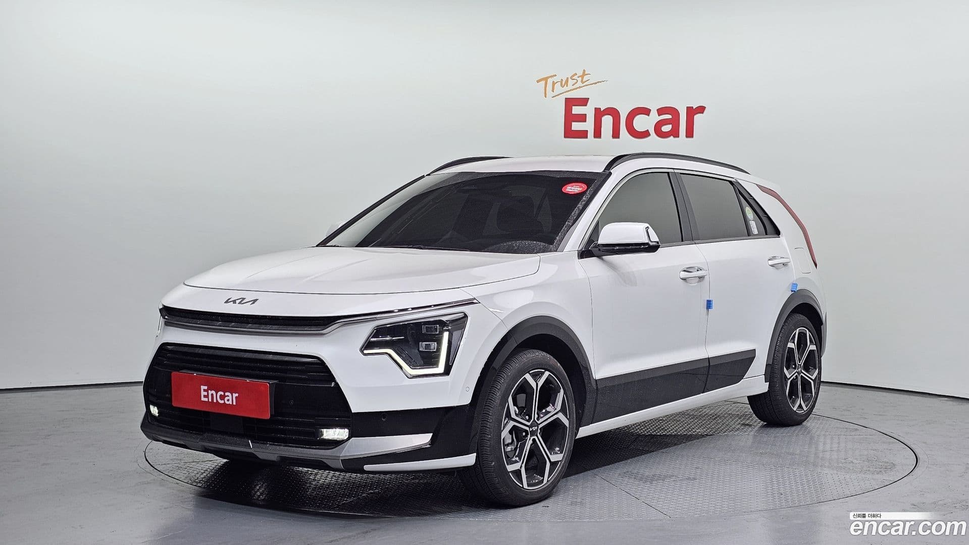 Main__Slider__Photo:Niro Kia 2023.5-0