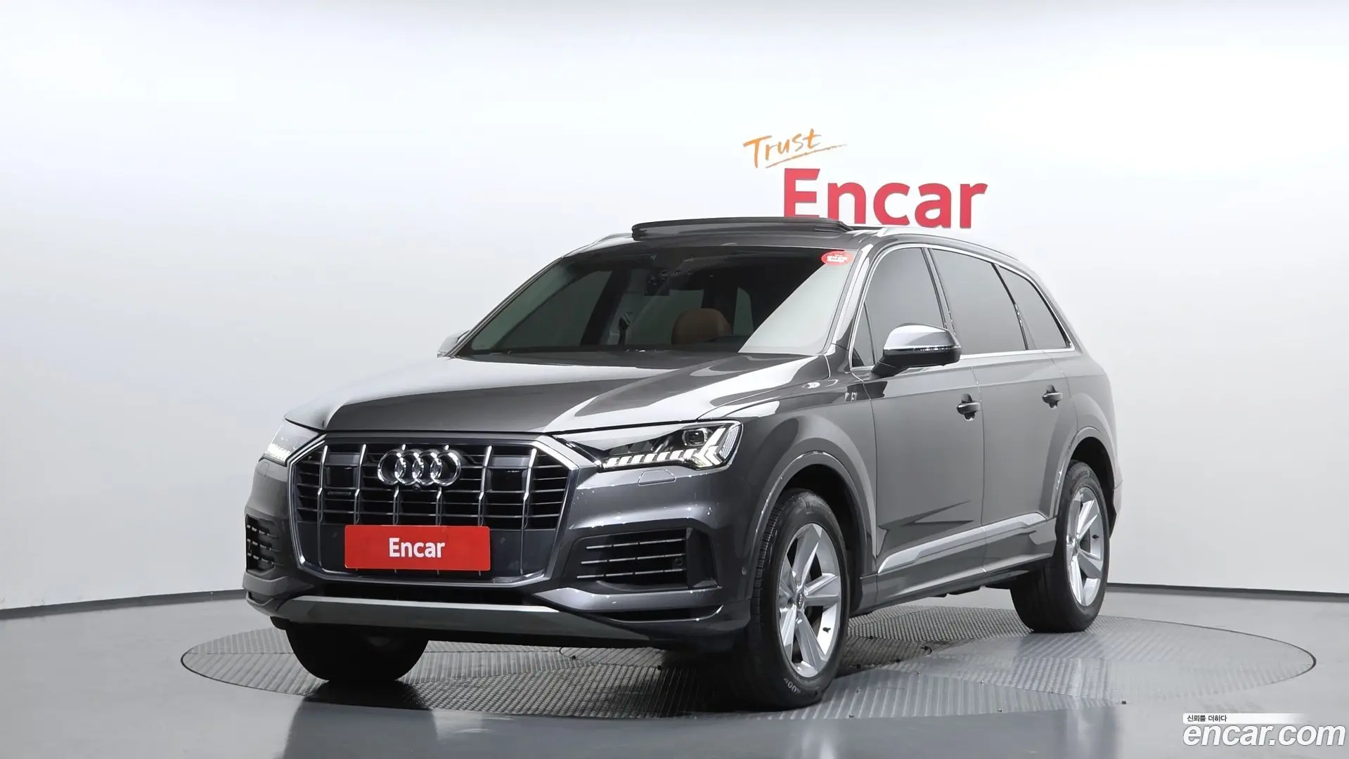 Main__Slider__Photo:Q7 Audi 2021.2-0
