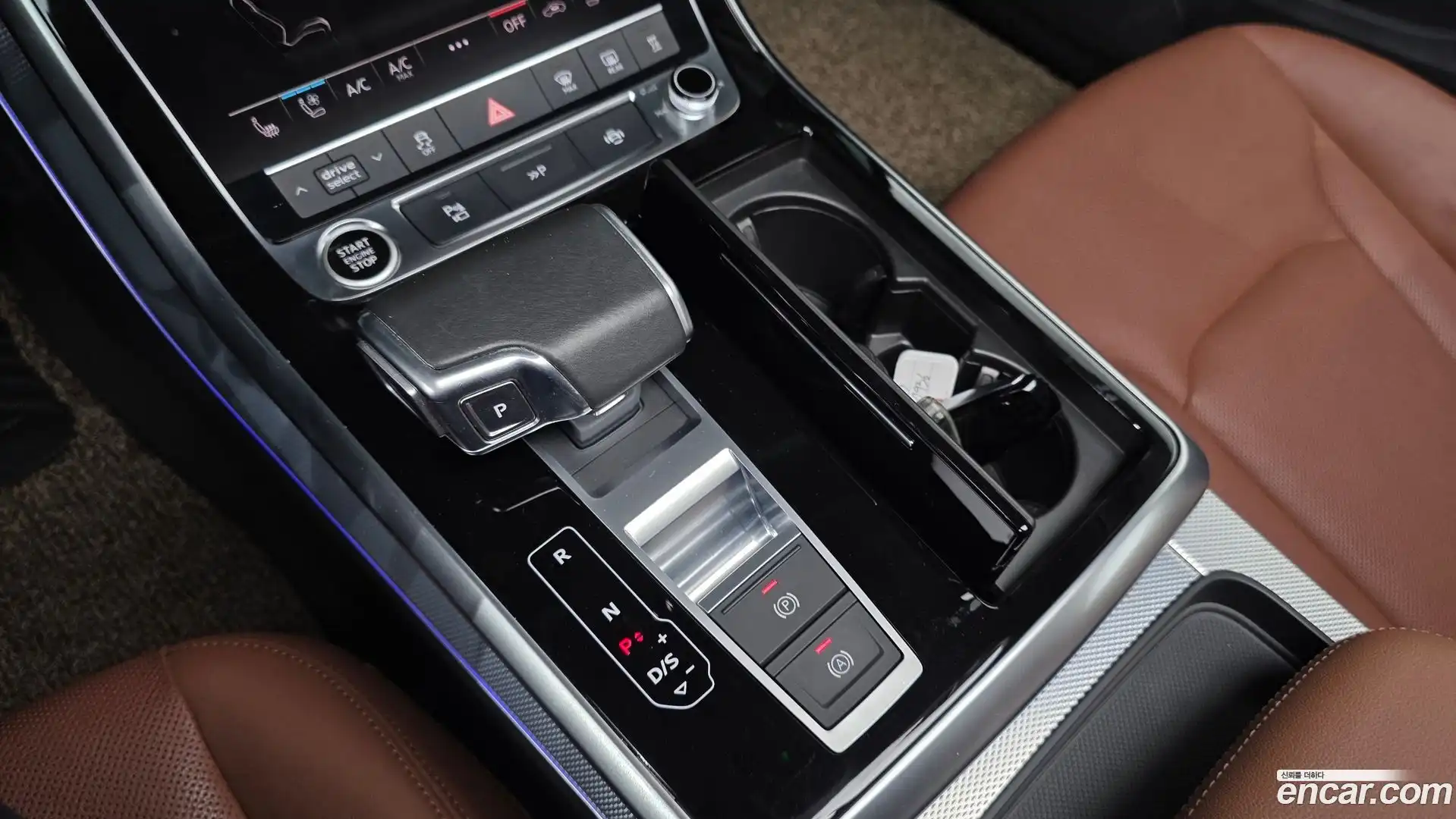 Q7 Audi 2021.2-INNER-009