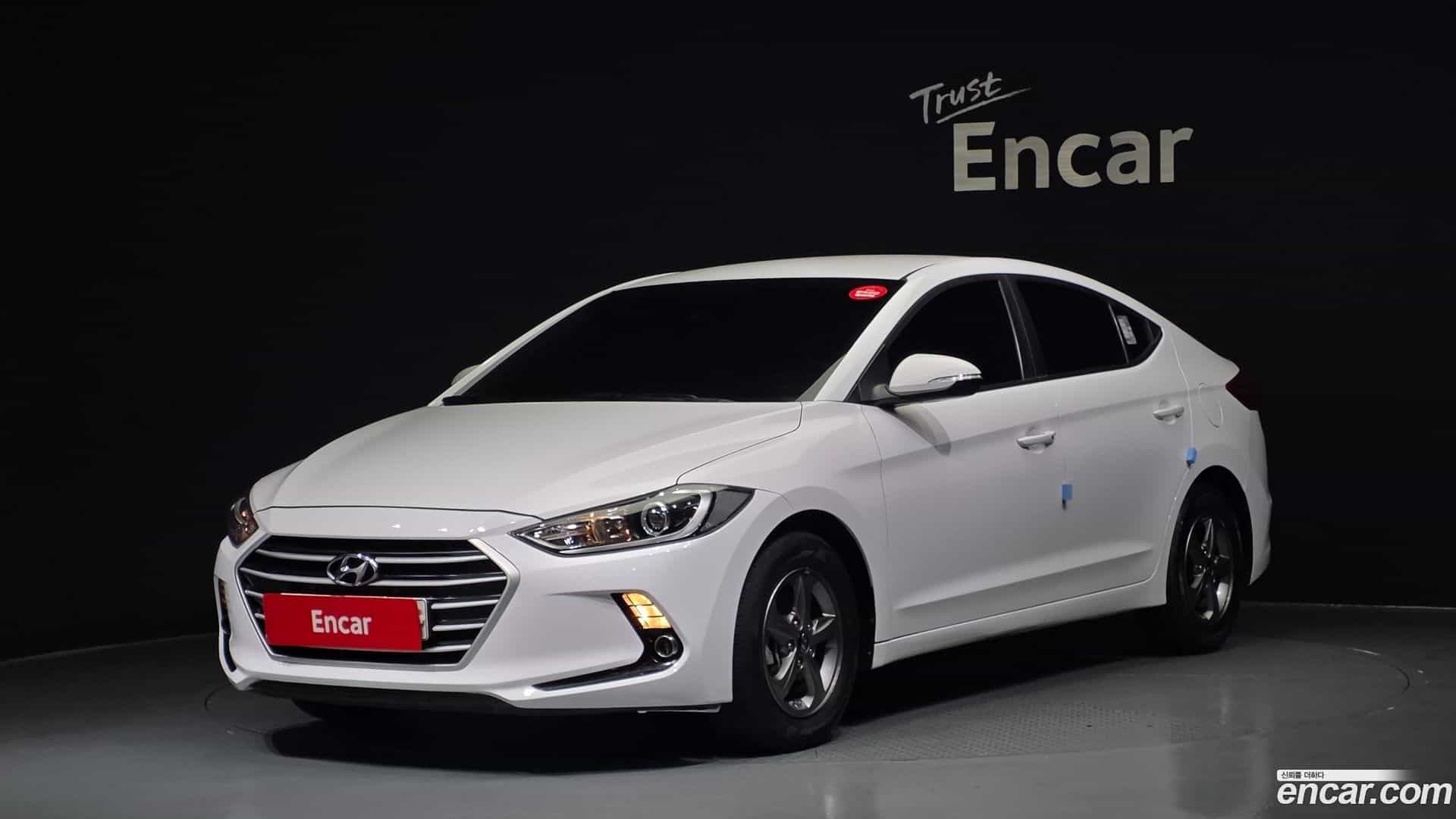 AVANTE Hyundai 2016.7-OUTER-001