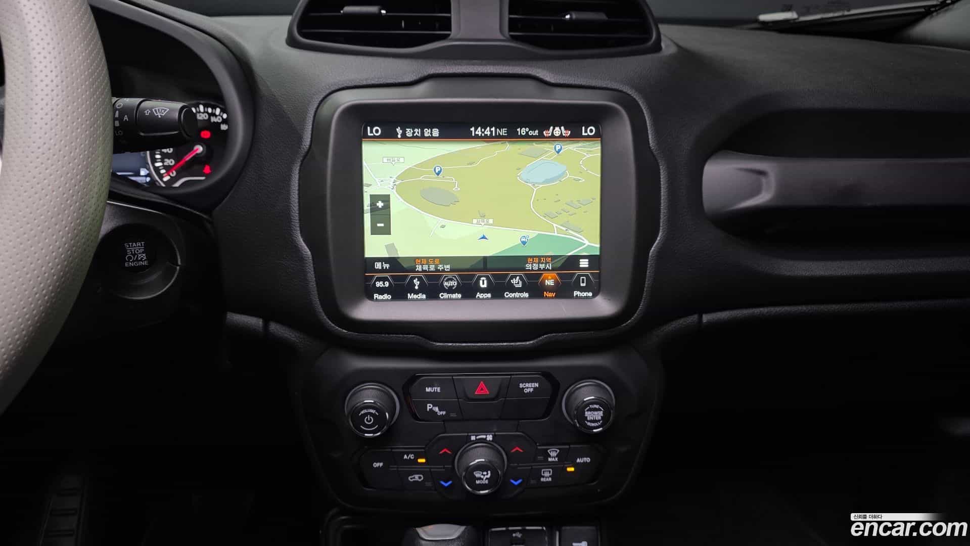 Renegade Jeep 2019.5-OPTION-018