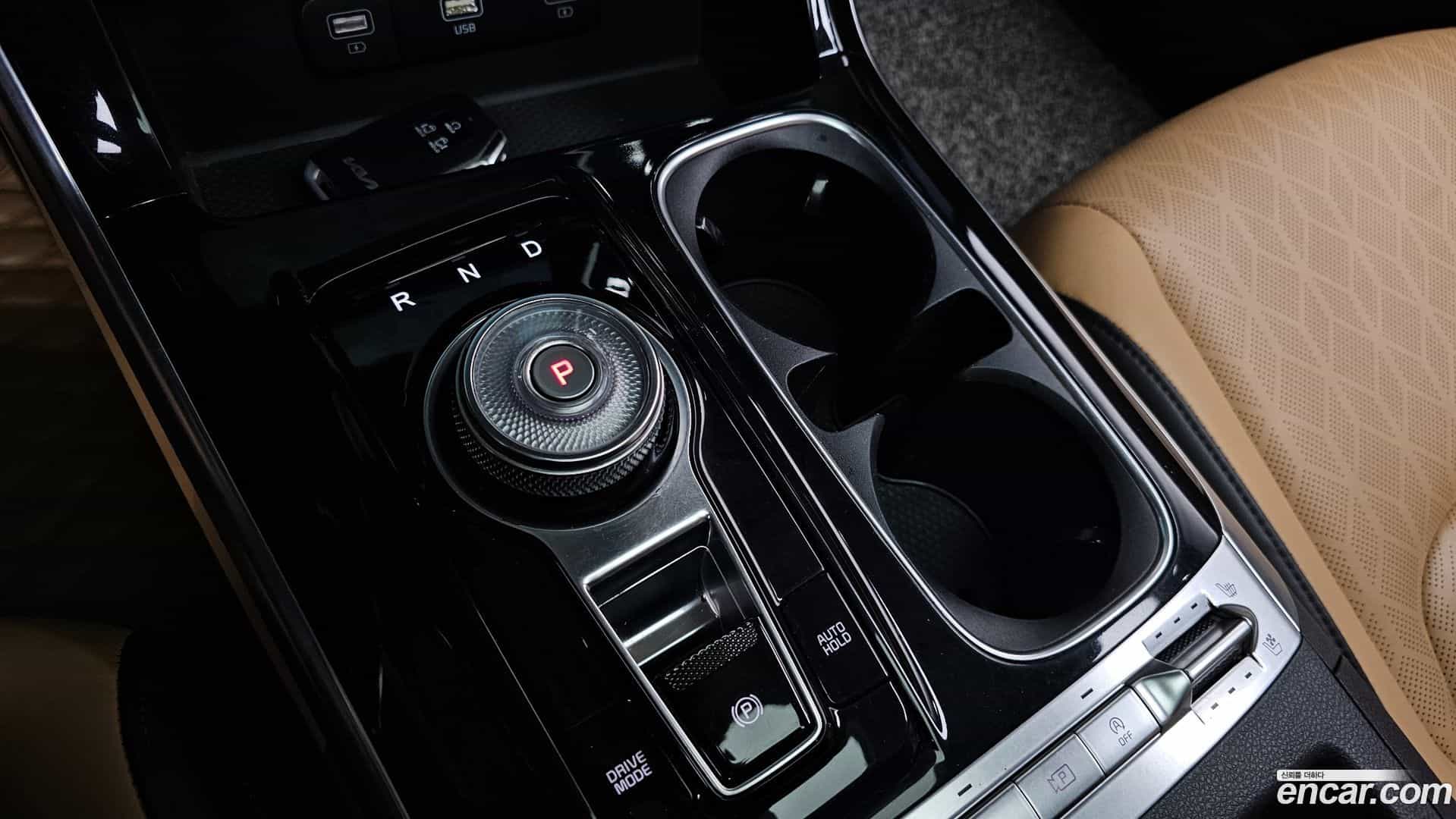 Canival Kia 2022.1-INNER-009