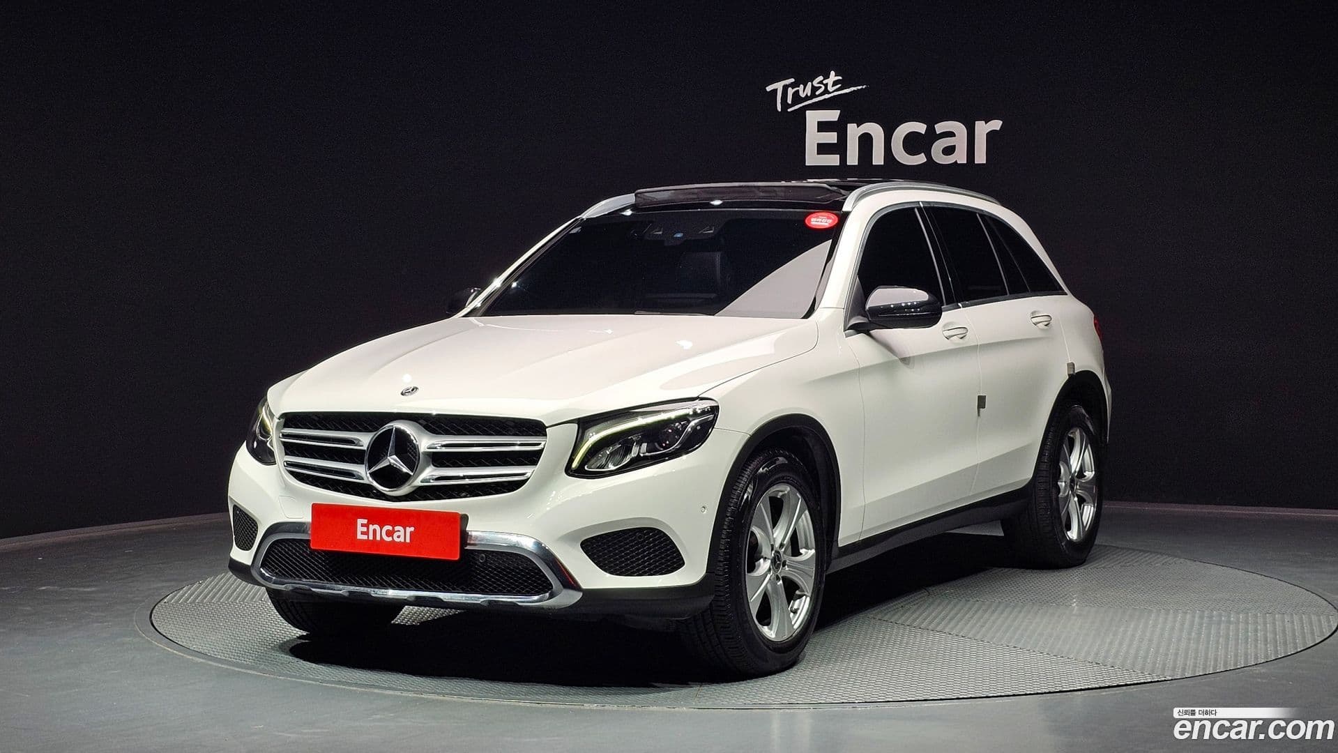 Main__Slider__Photo:GLC-Class Mercedes-Benz 2018.5-0