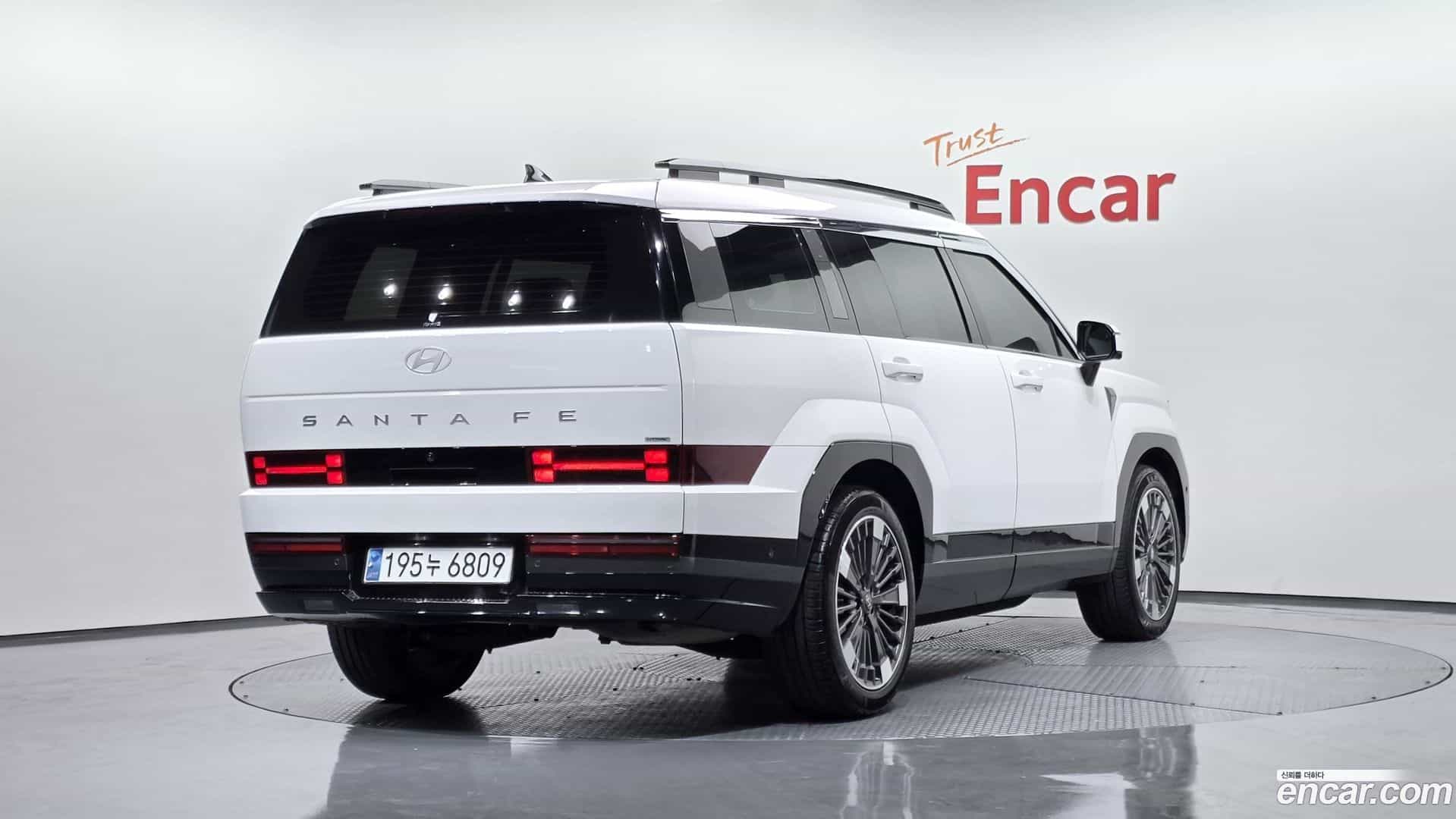 Santafe Hyundai 2023.9-OUTER-002