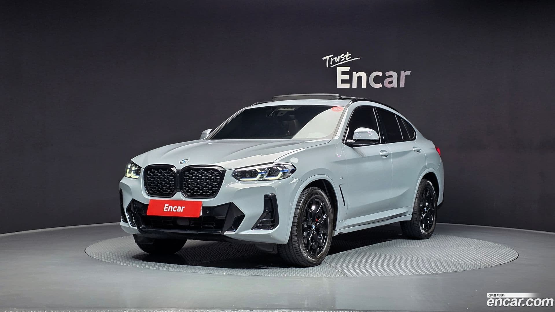 Main__Slider__Photo:X4 BMW 2022.9-0