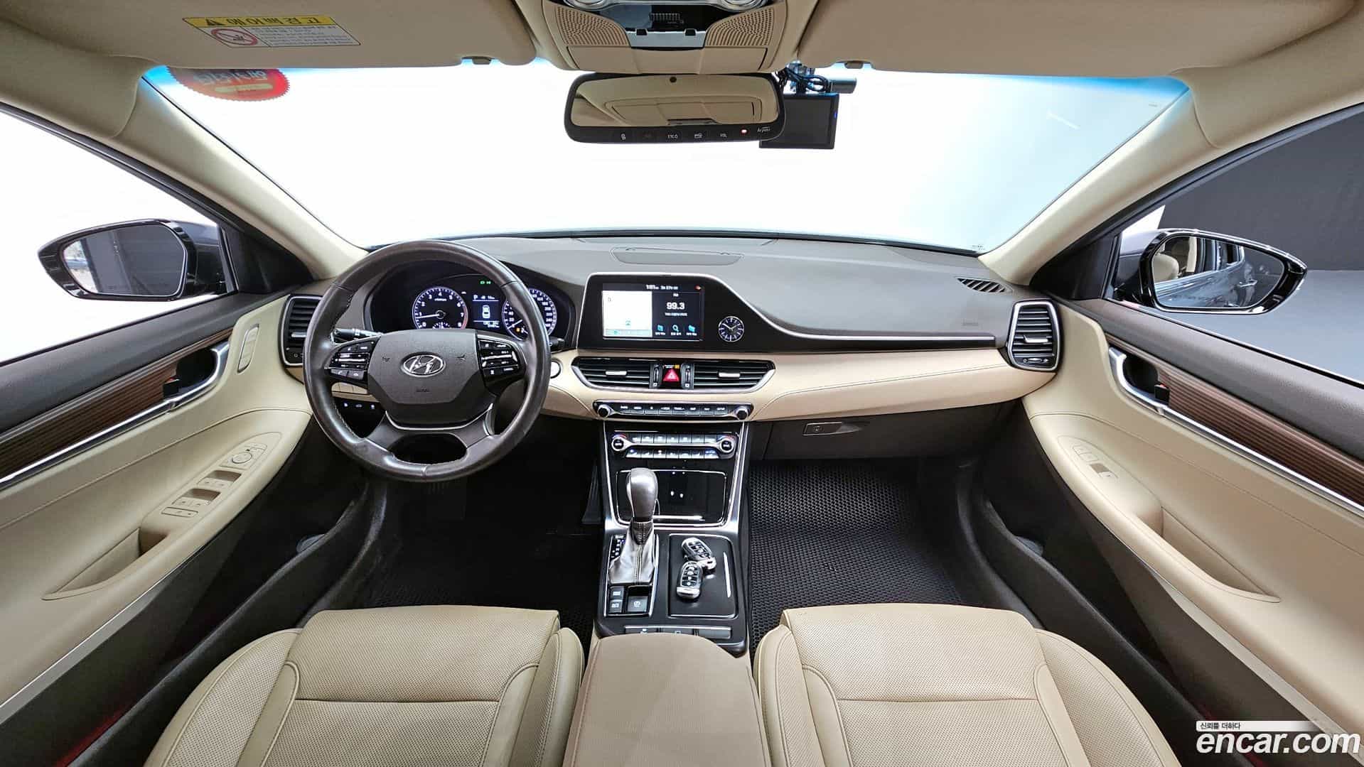 Grandeur Hyundai 2019.4-INNER-007
