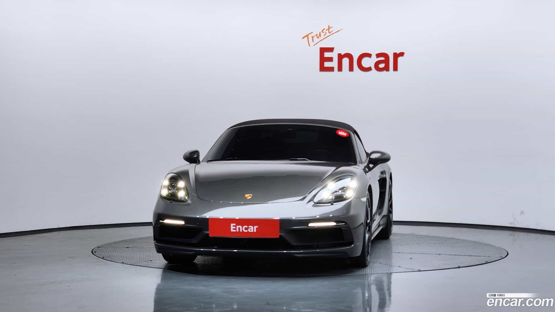 718 Porsche 2022.1-OUTER-003