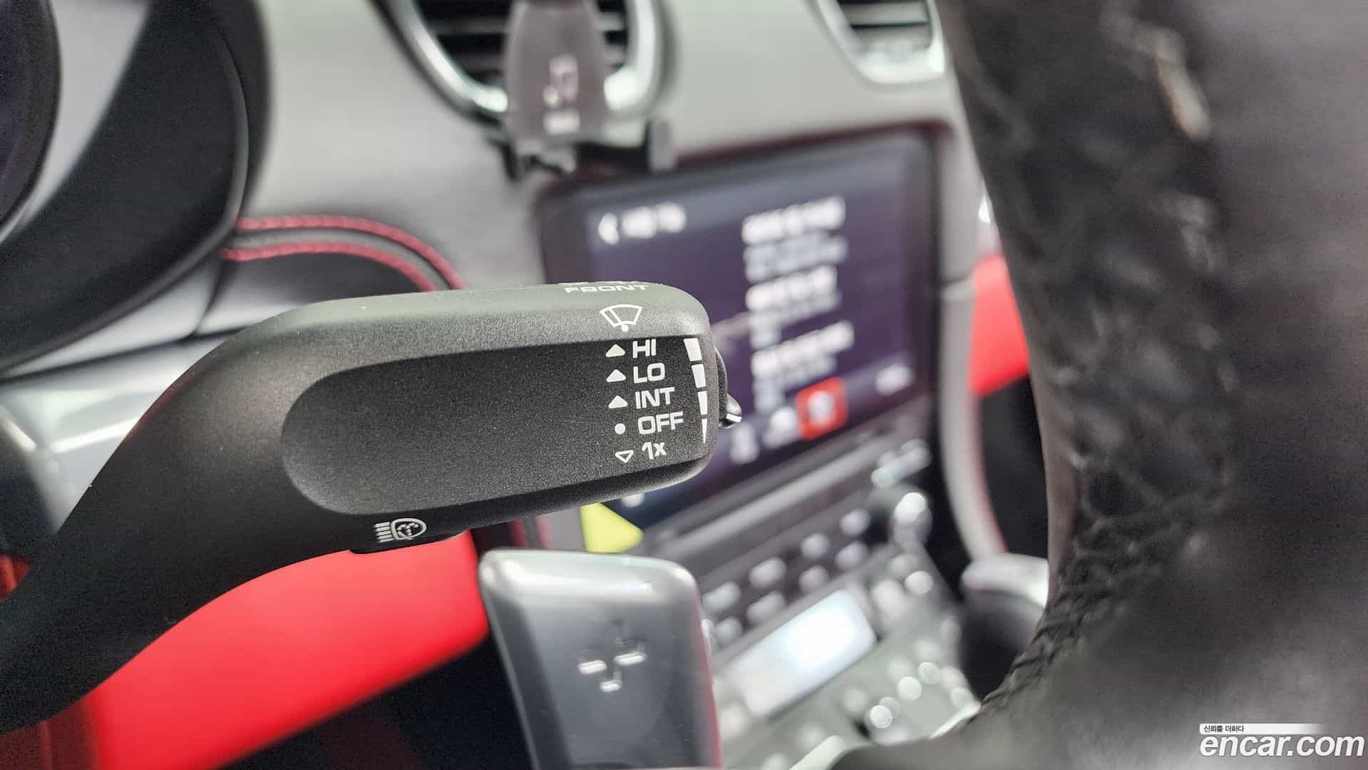 718 Porsche 2022.1-OPTION-023