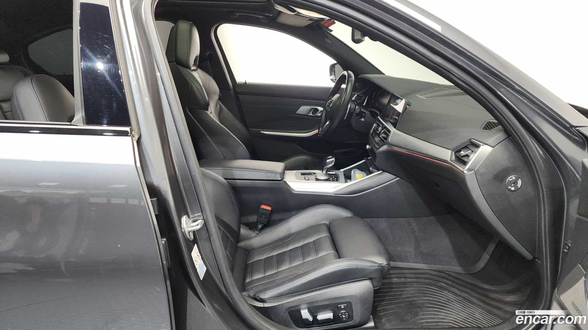 3-Series BMW 2021.4-OPTION-015