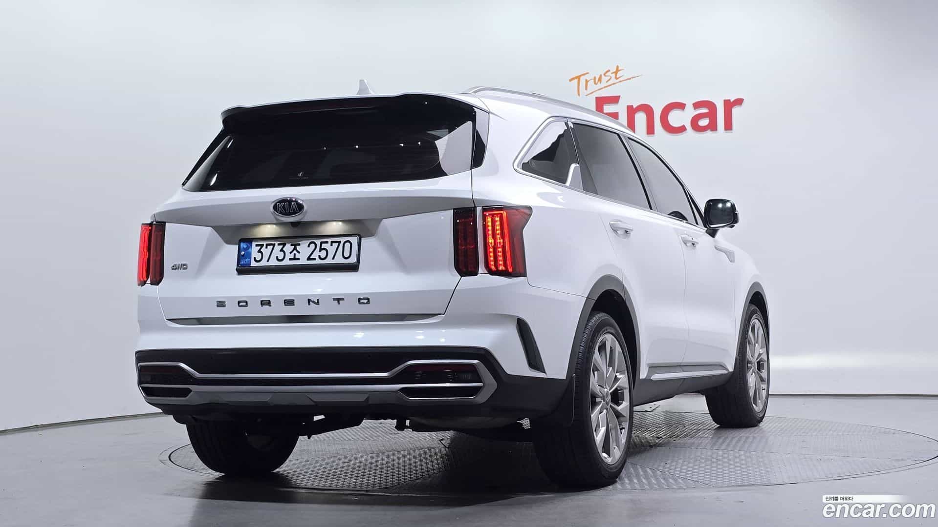 Sorento Kia 2021.0-OUTER-002