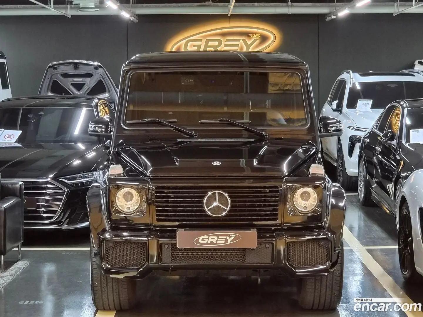 Main__Slider__Photo:G-Class Mercedes-Benz 2012.11-0