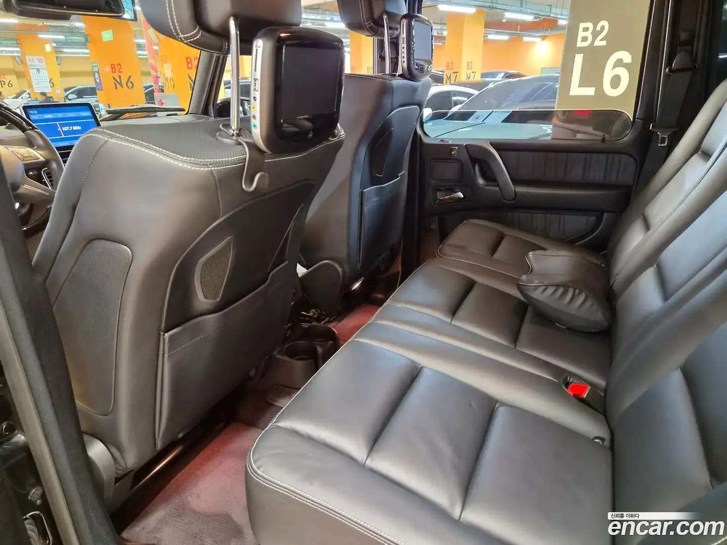 G-Class Mercedes-Benz 2012.11-OPTION-016