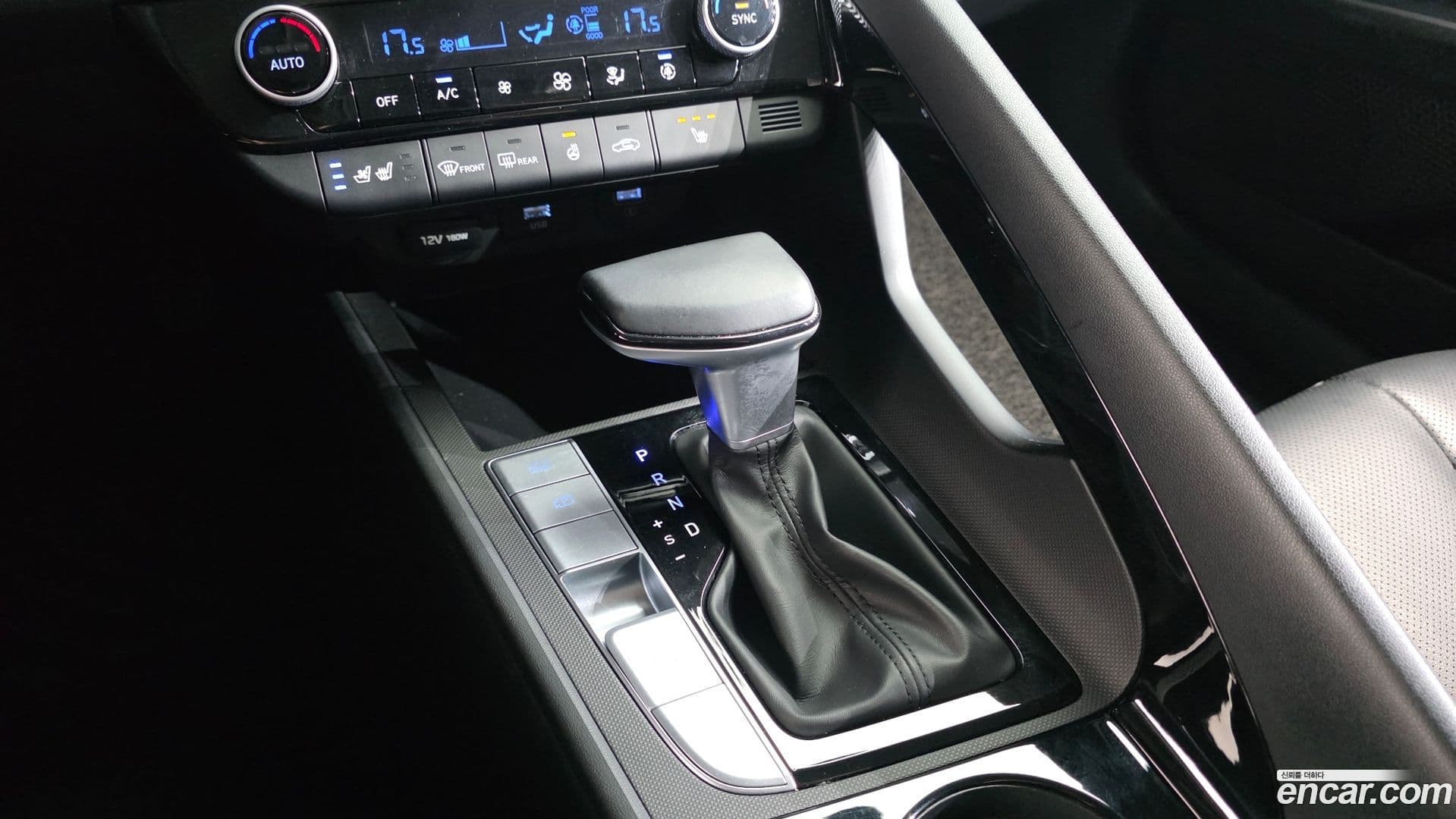Main__Slider__Photo:AVANTE Hyundai 2020.10-8