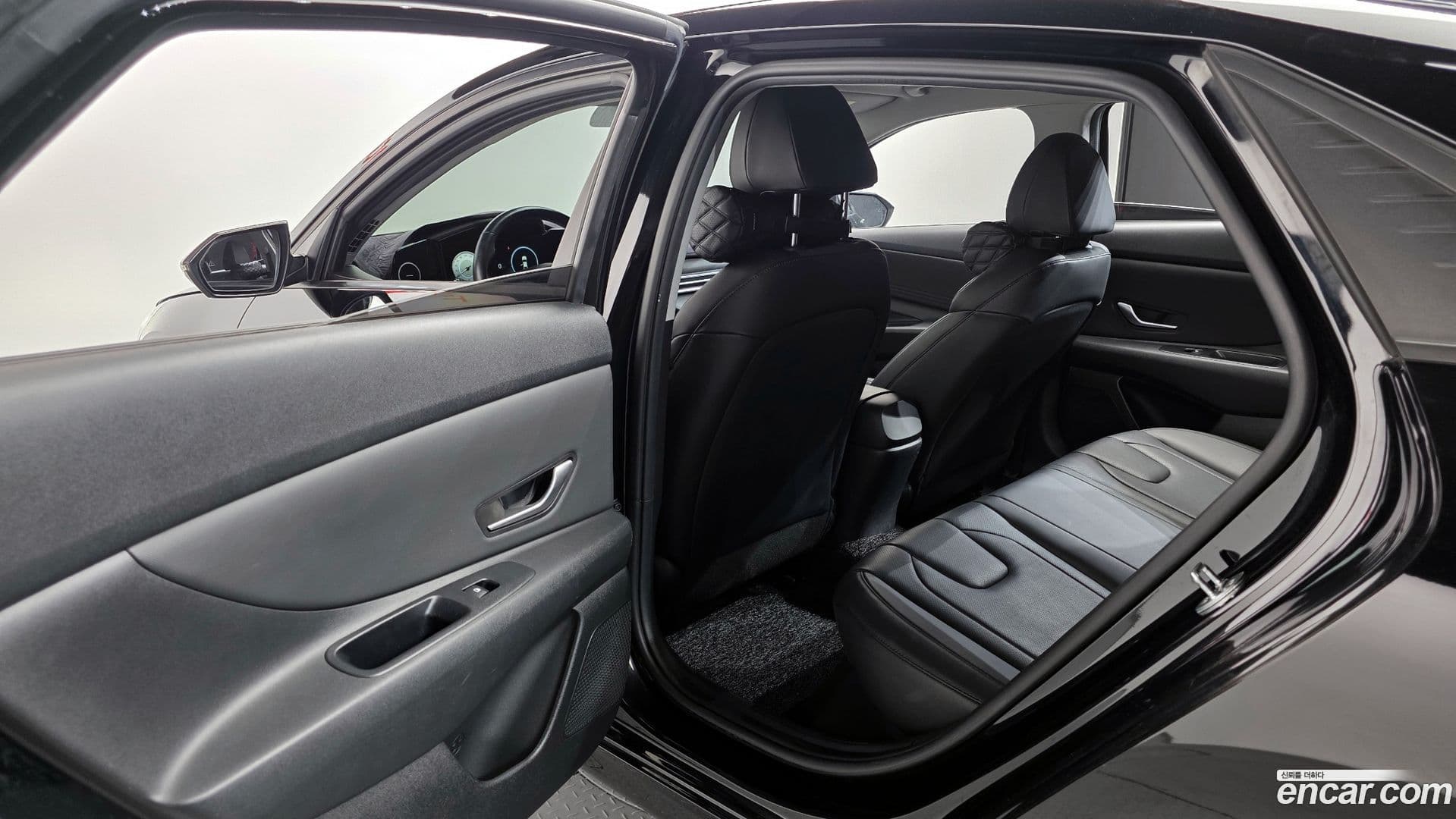 Main__Slider__Photo:AVANTE Hyundai 2020.10-17