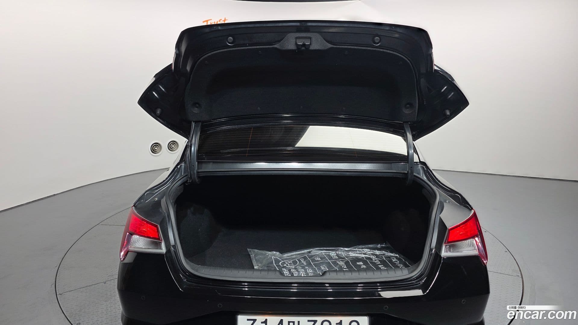 Main__Slider__Photo:AVANTE Hyundai 2020.10-19