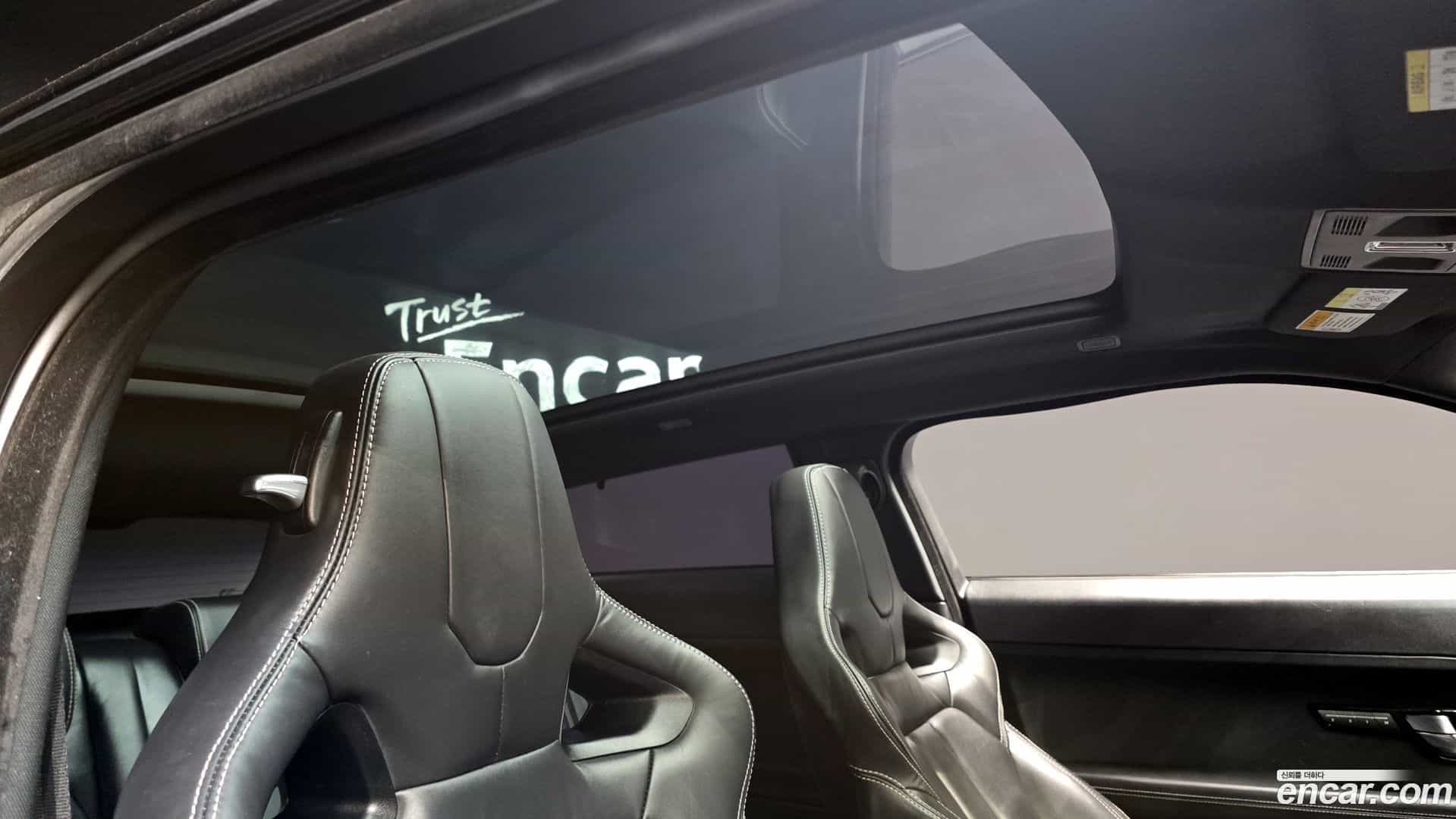 Range Rover Evoque Land Rover 2012.7-OPTION-020