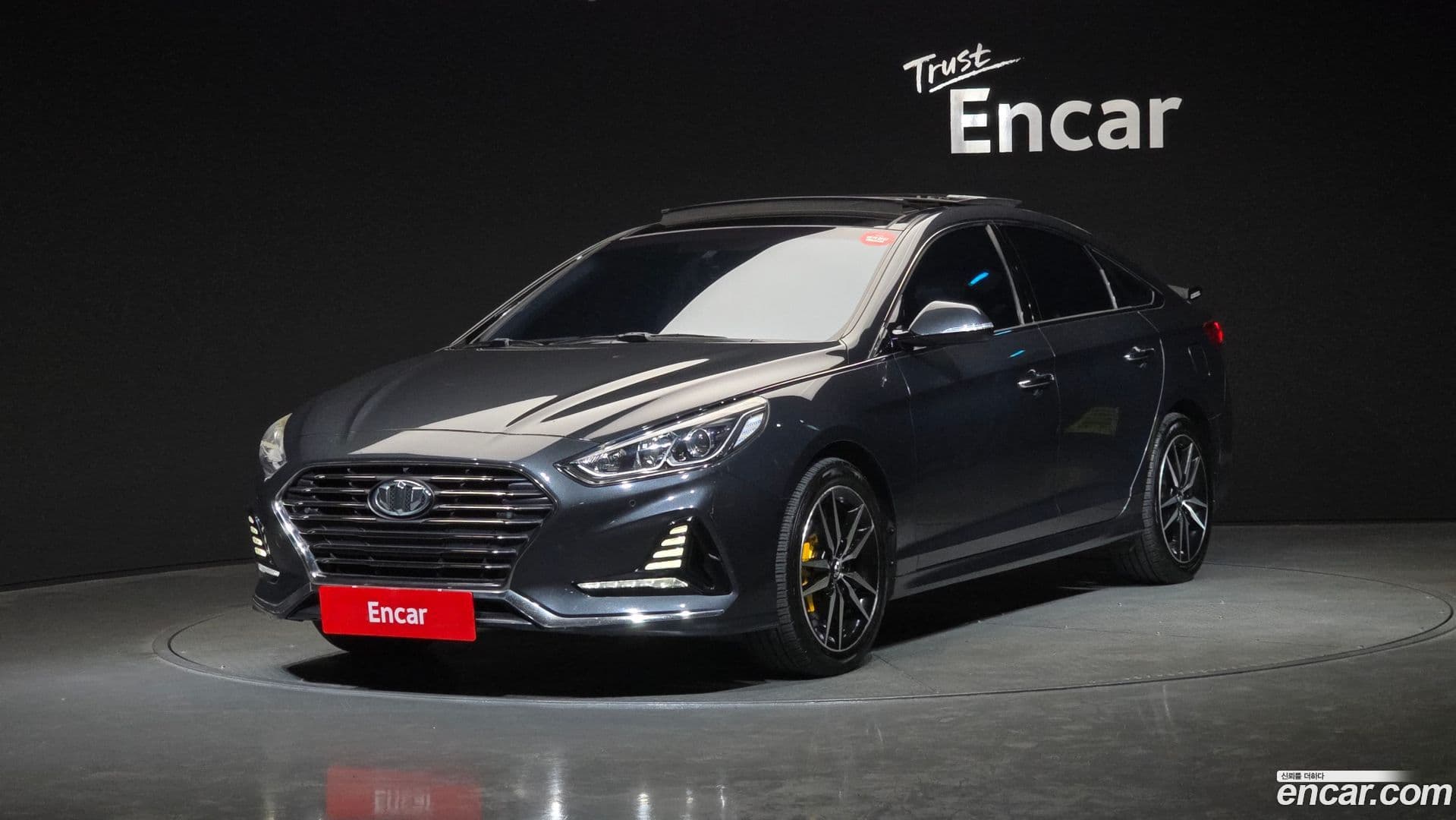 Main__Slider__Photo:Sonata Hyundai 2017.9-0