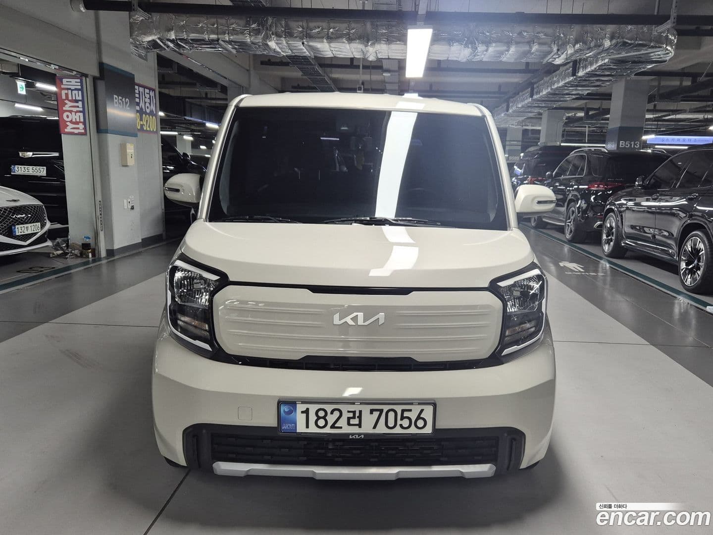 Main__Slider__Photo:RAY Kia 2023.1-0