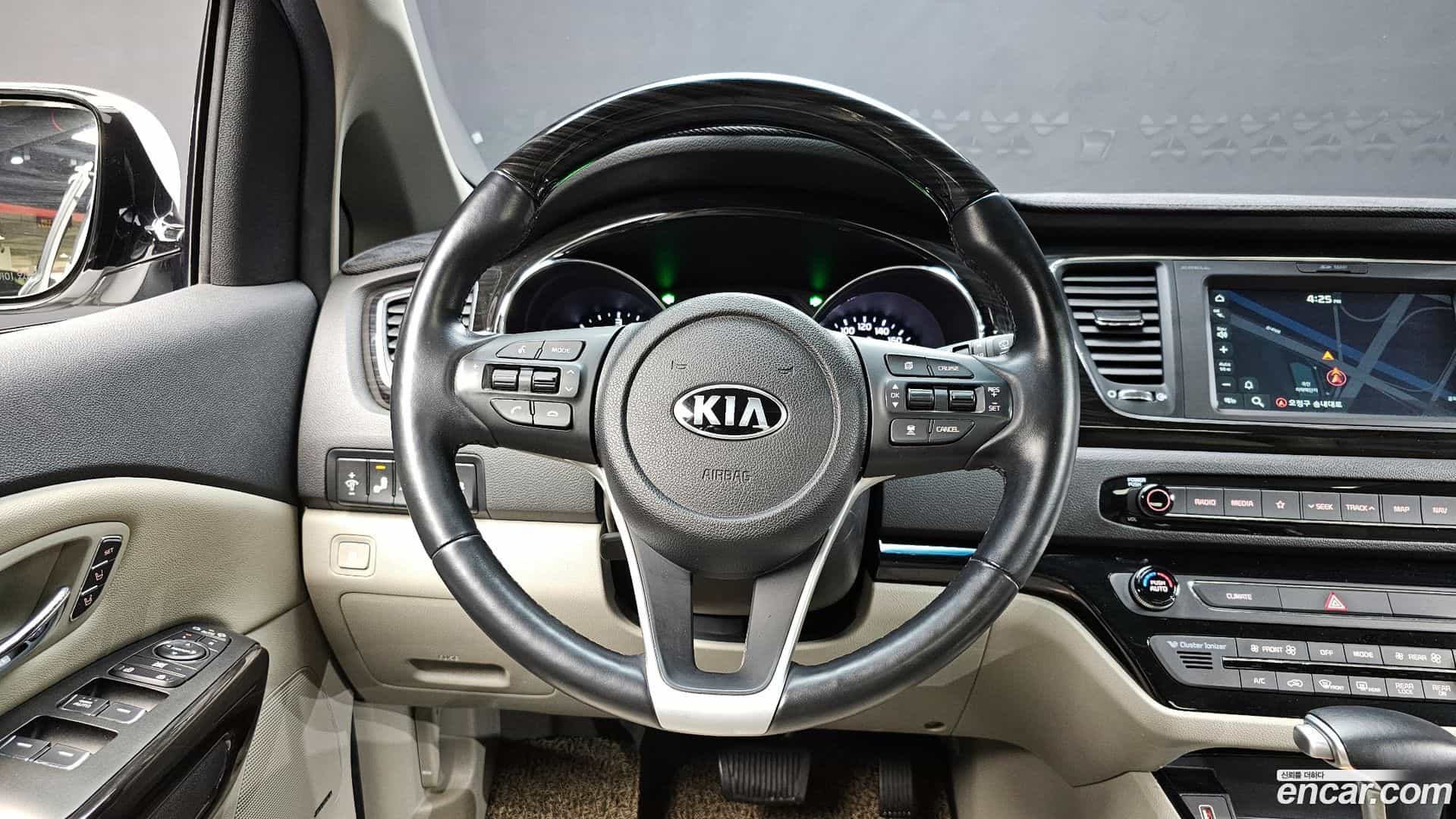 Canival Kia 2019.7-OPTION-018