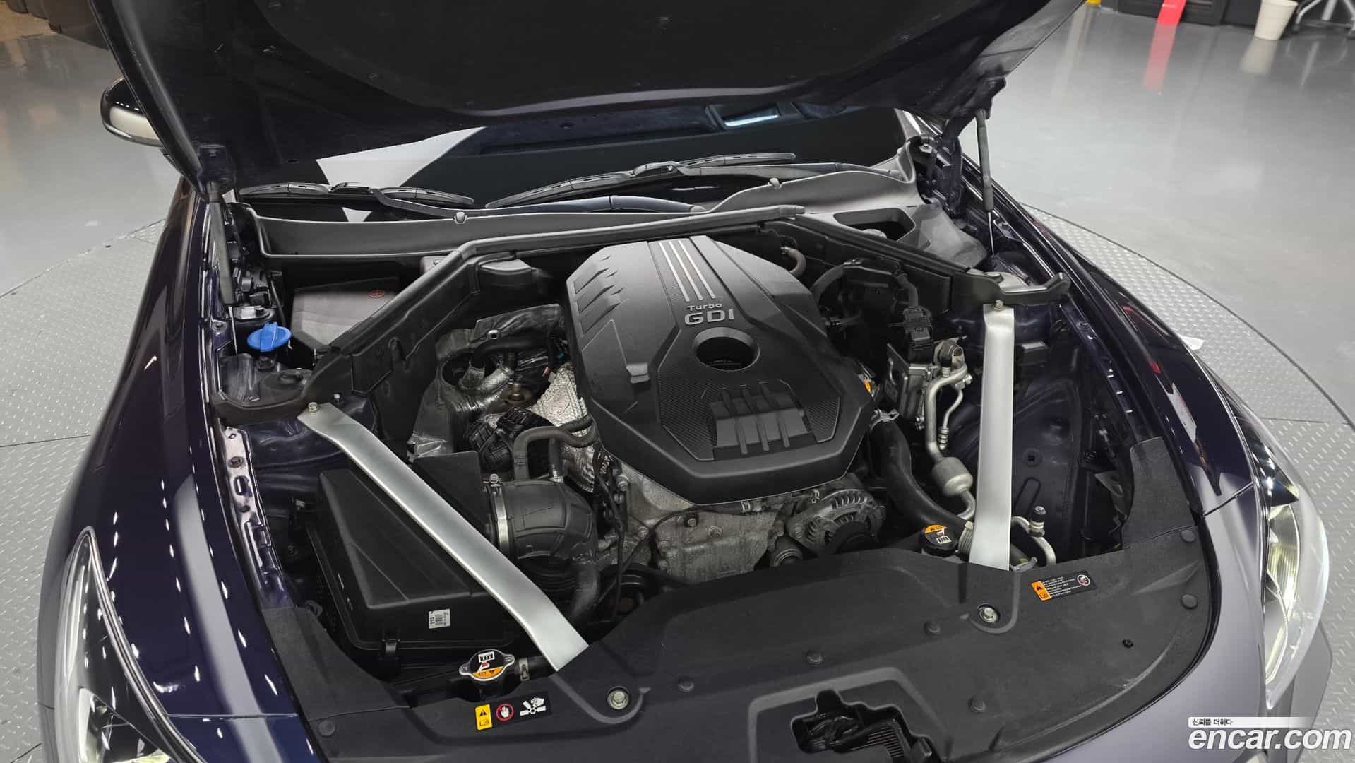Stinger Kia 2019.10-OUTER-006