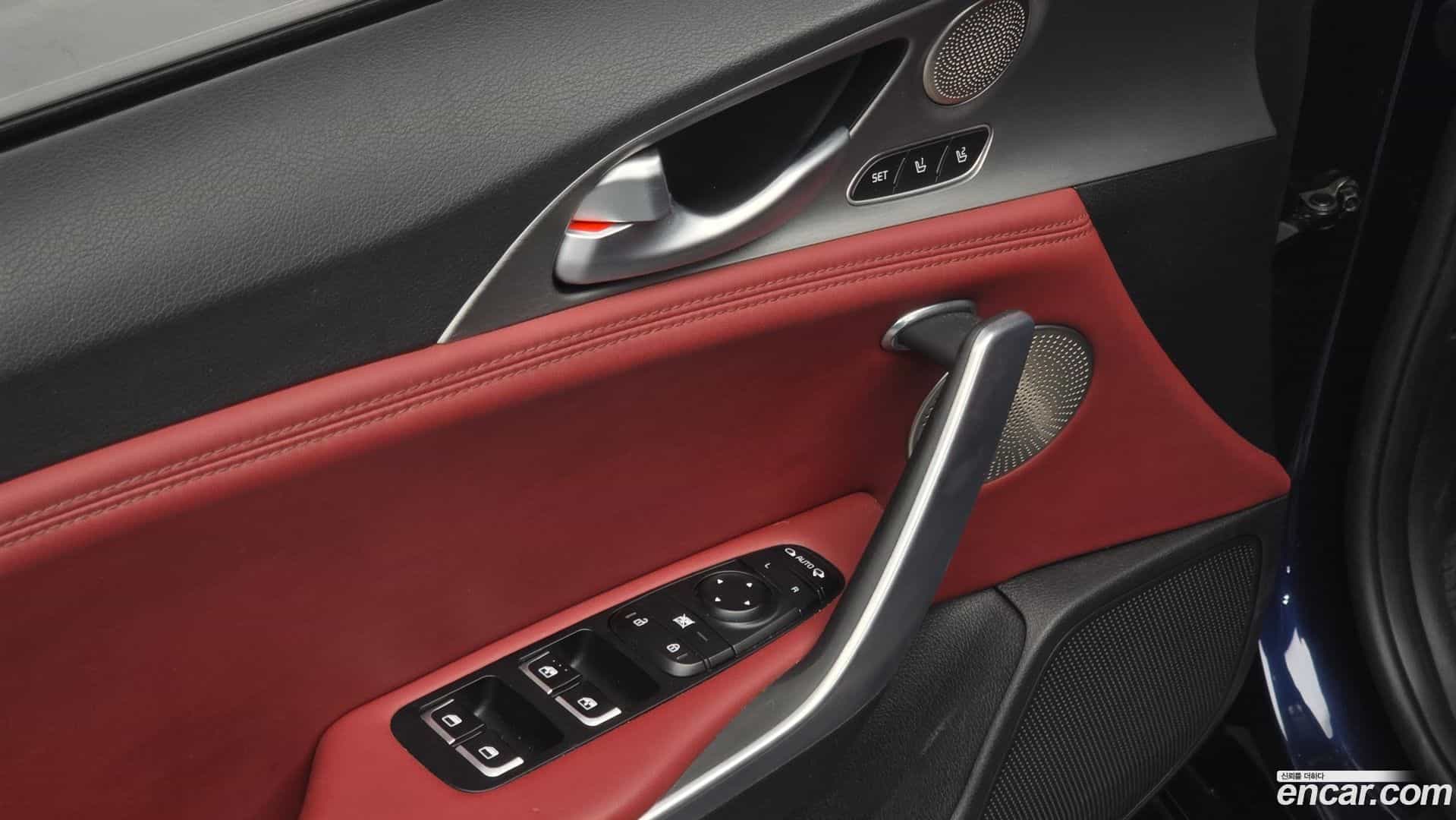 Stinger Kia 2019.10-OPTION-022