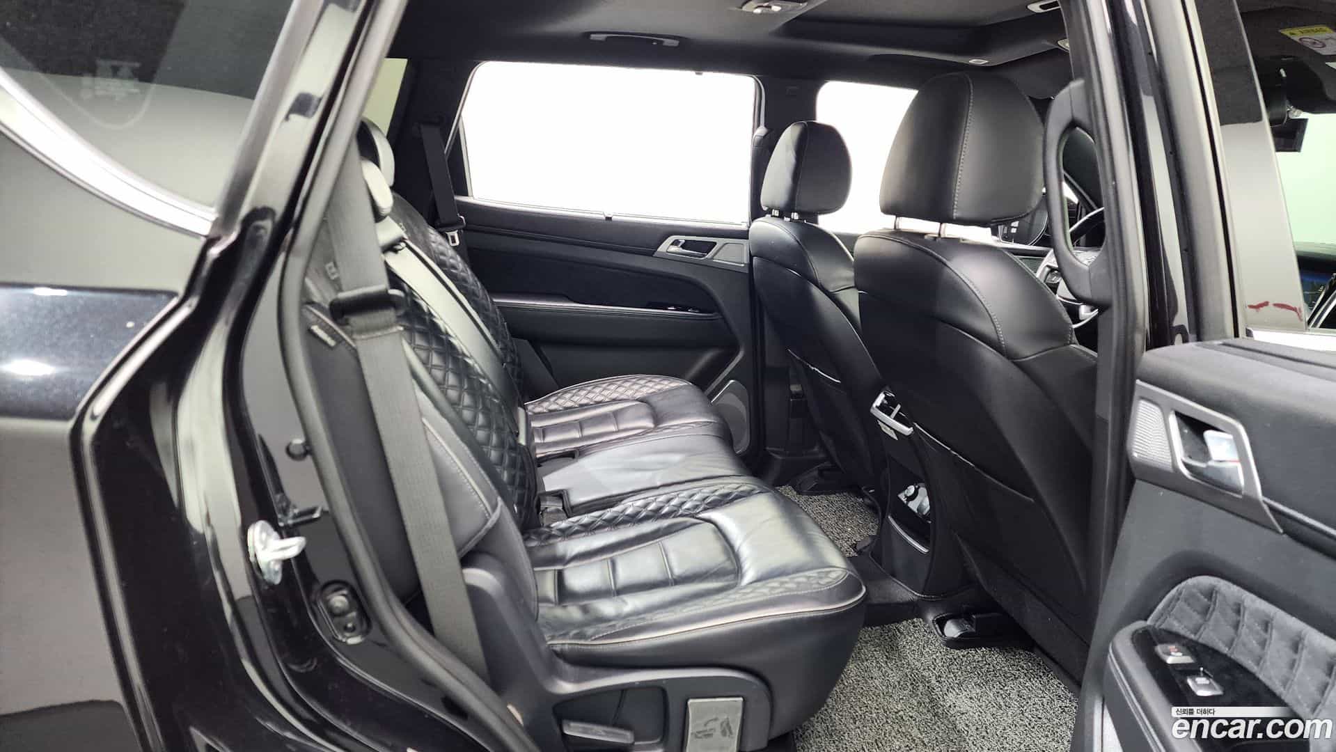 Rexton KG Mobility 2020.10-OPTION-016