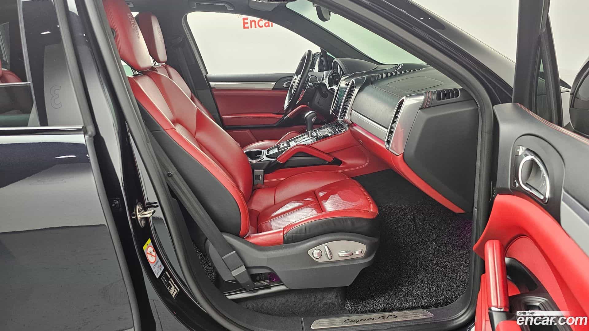Cayenne Porsche 2015.2-OPTION-015