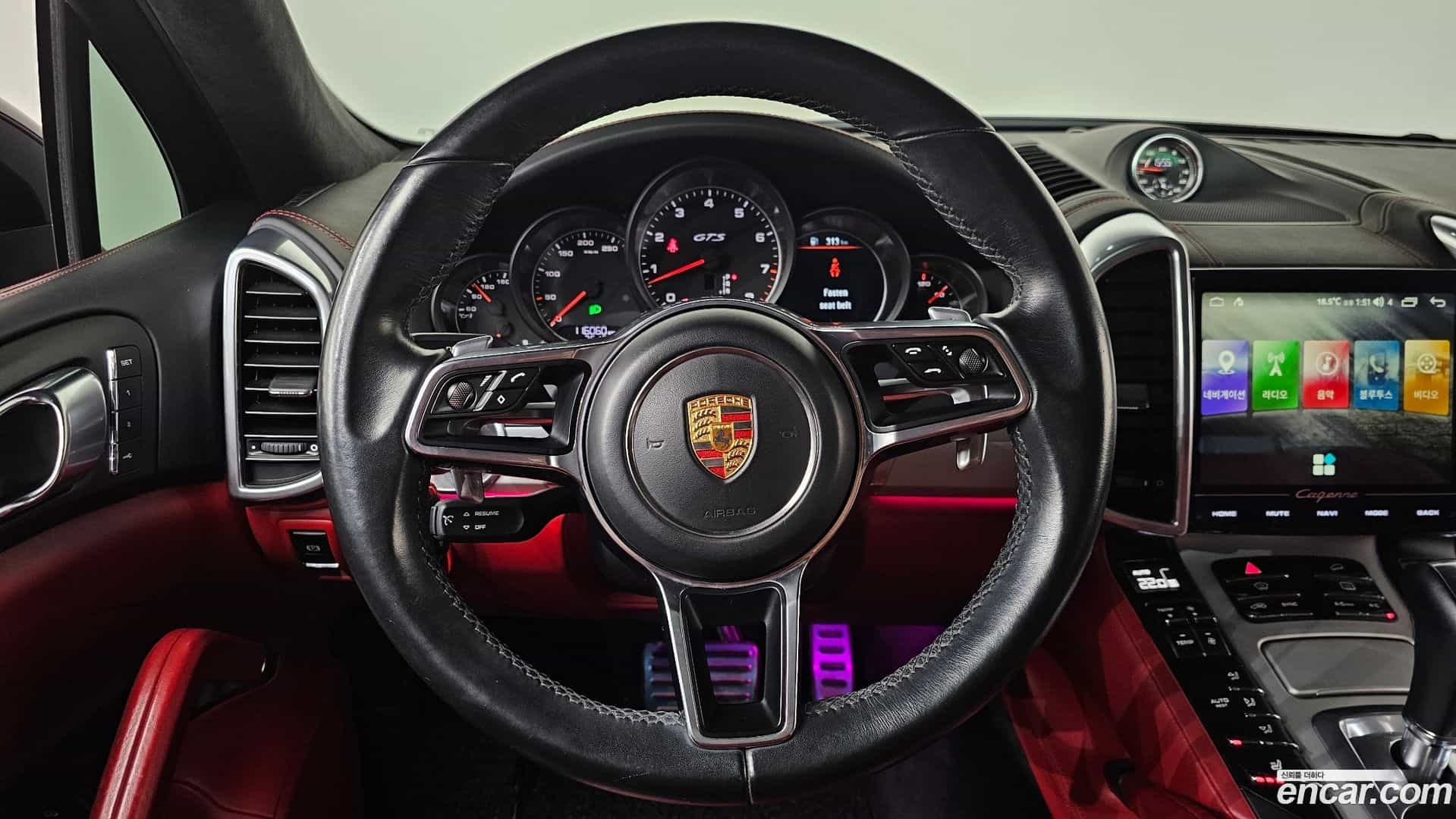 Cayenne Porsche 2015.2-OPTION-017