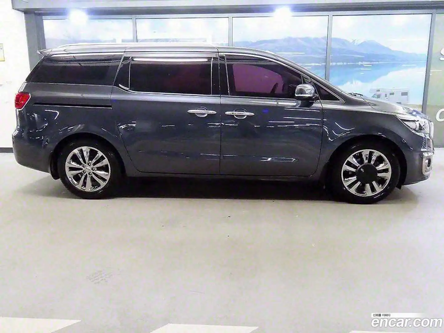 Canival Kia 2015.10-OUTER-003