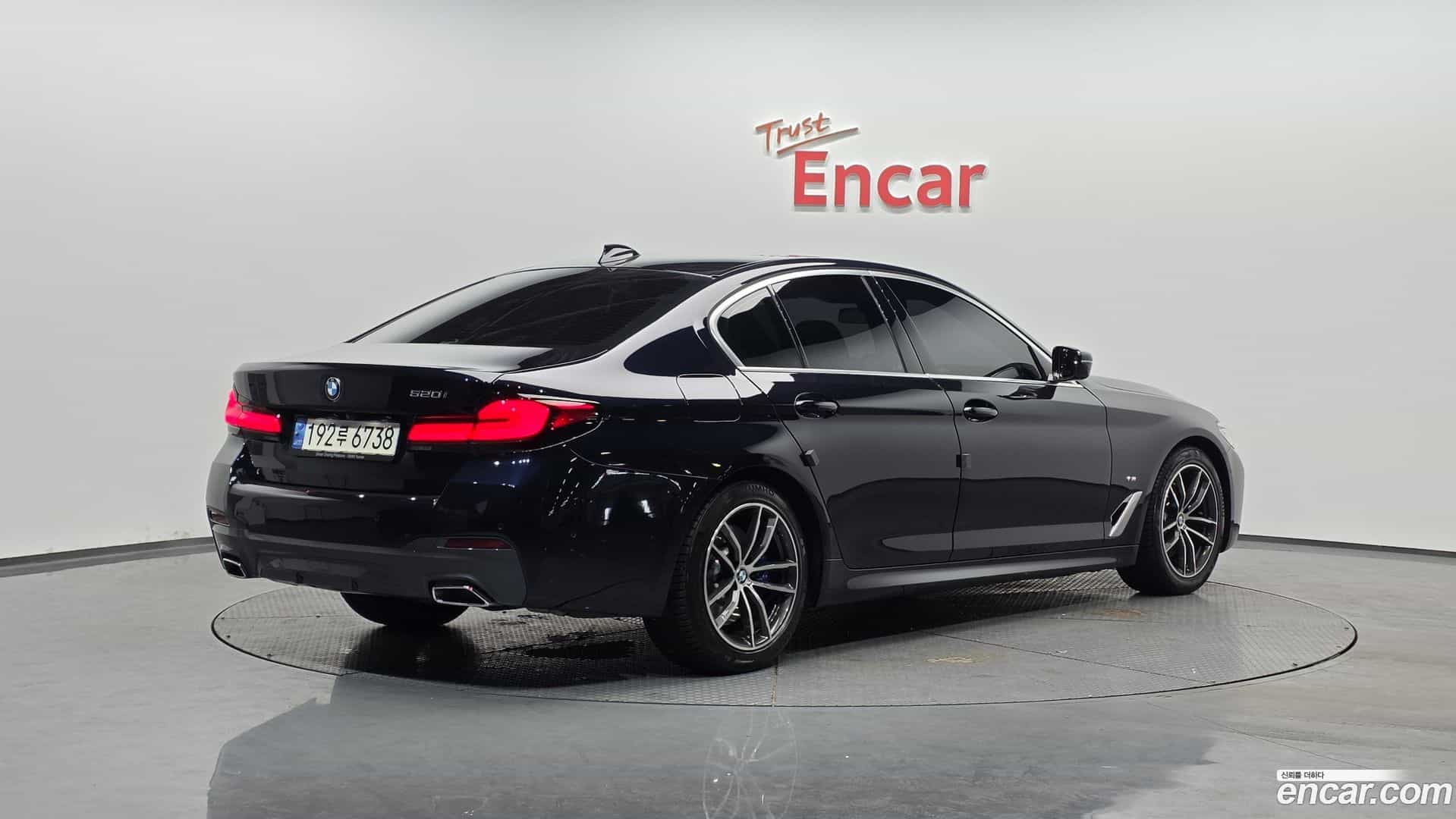 5-Series BMW 2023.0-OUTER-002