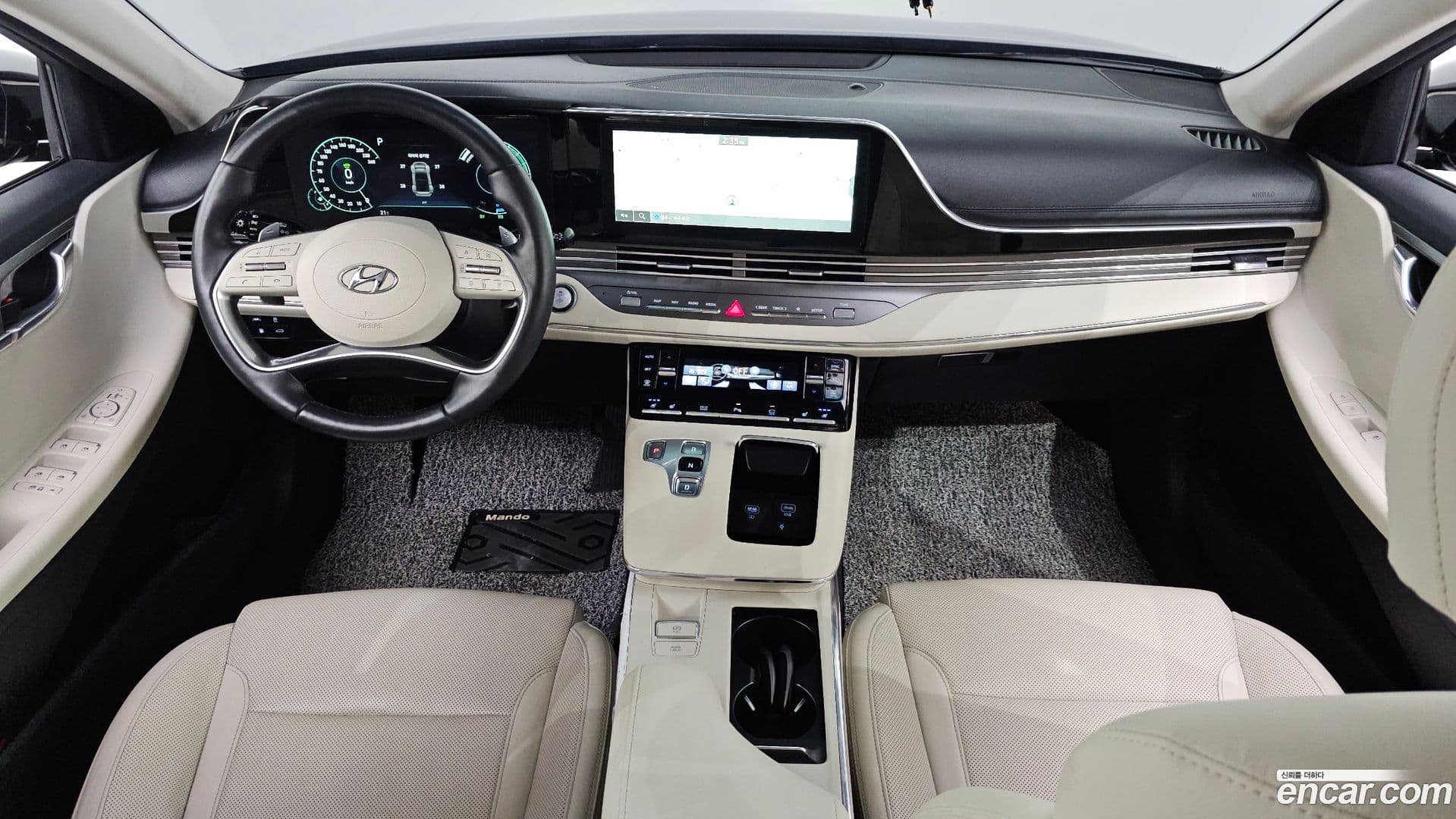 Main__Slider__Photo:Grandeur Hyundai 2021.9-6