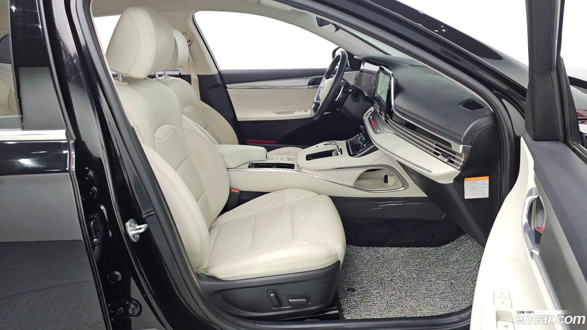 Main__Slider__Photo:Grandeur Hyundai 2021.9-10