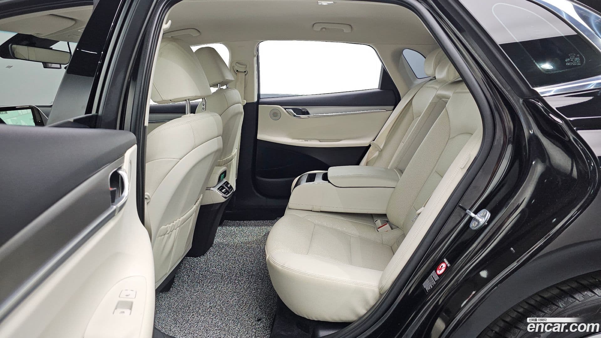Main__Slider__Photo:Grandeur Hyundai 2021.9-12