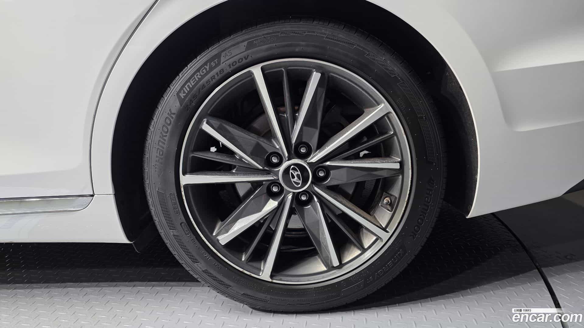 Grandeur Hyundai 2021.2-OUTER-005