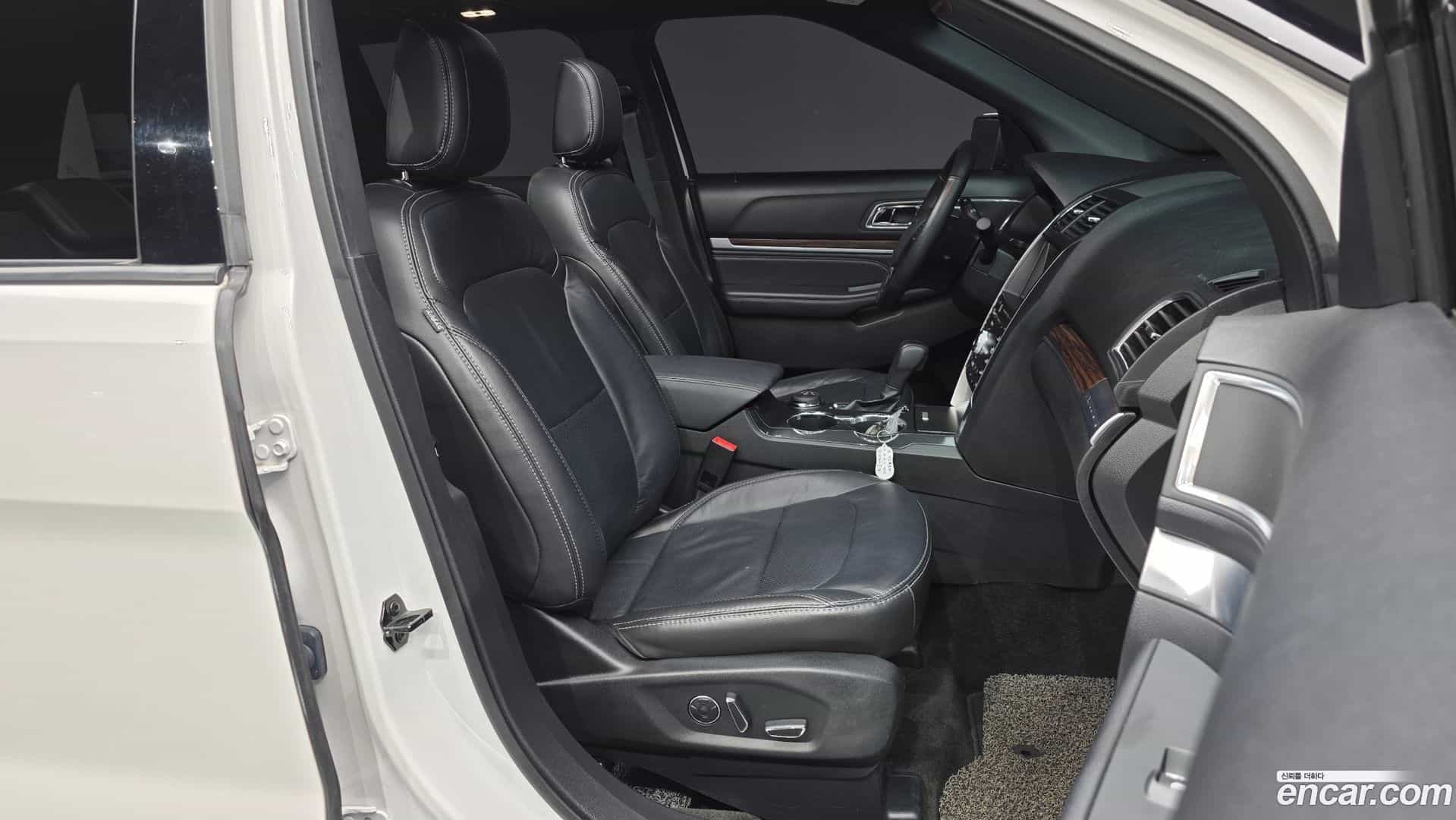 Explorer Ford 2018.4-OPTION-015