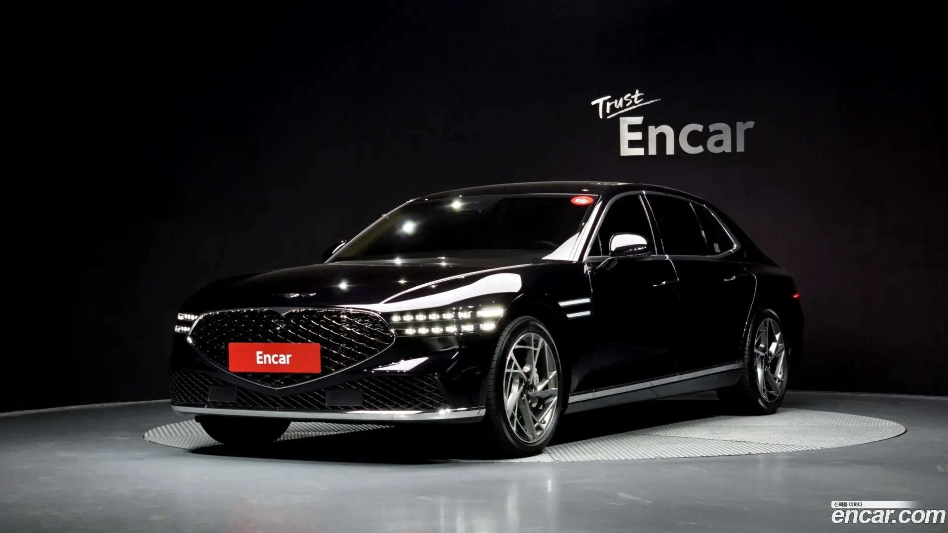 Main__Slider__Photo:G90 Genesis 2022.7-0