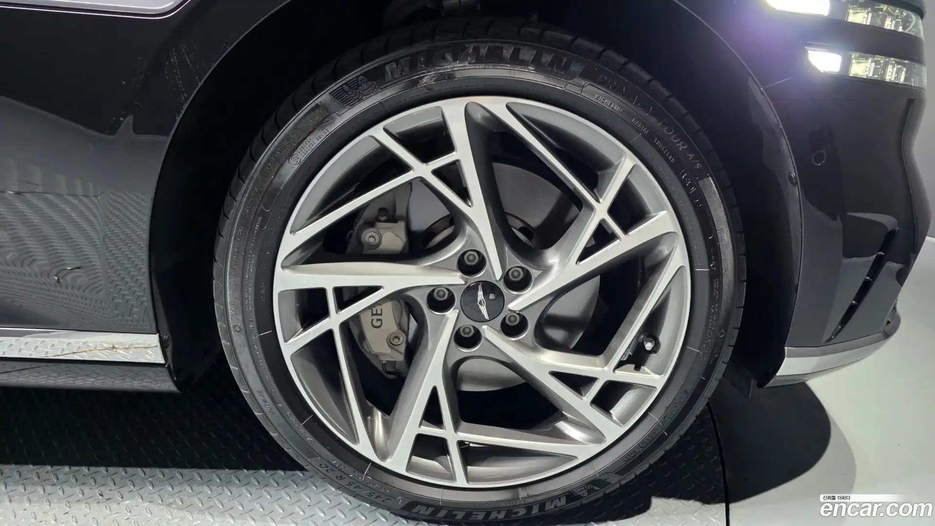 G90 Genesis 2022.7-OUTER-005