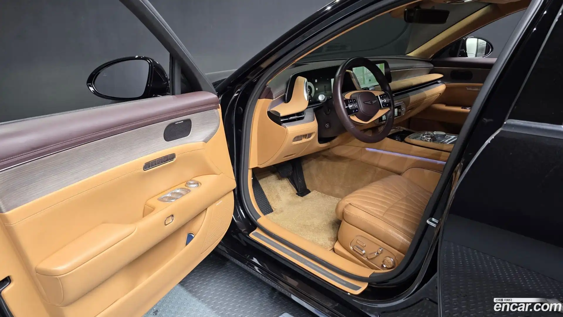 G90 Genesis 2022.7-INNER-010