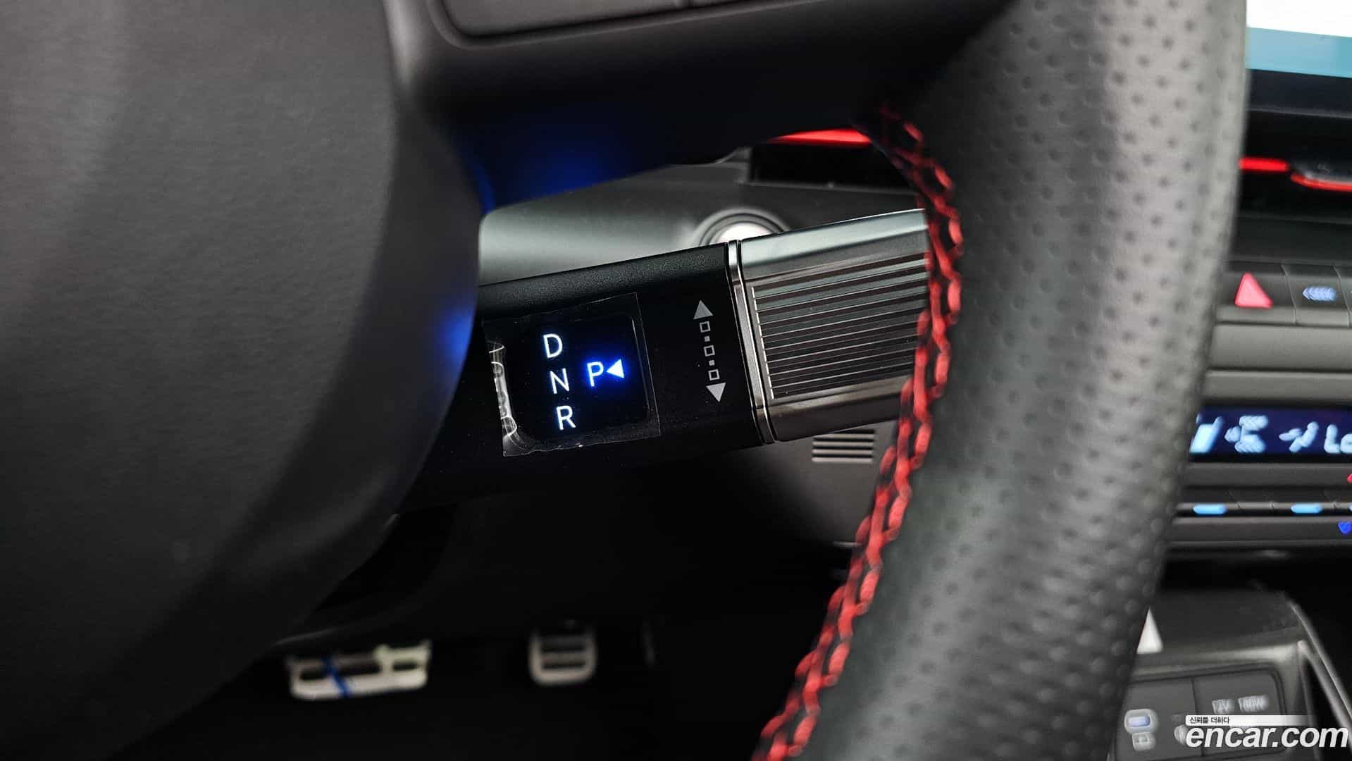 Kona Hyundai 2023.8-INNER-009
