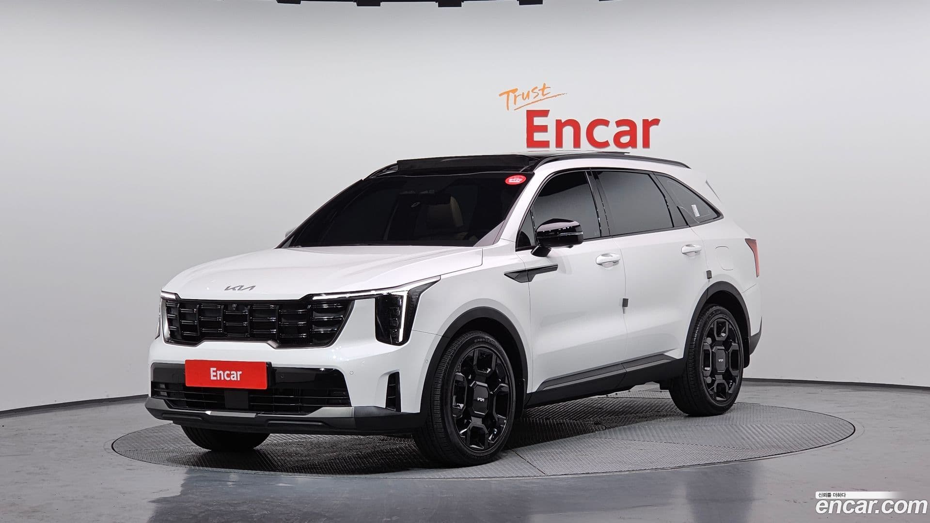 Main__Slider__Photo:Sorento Kia 2025.1-0