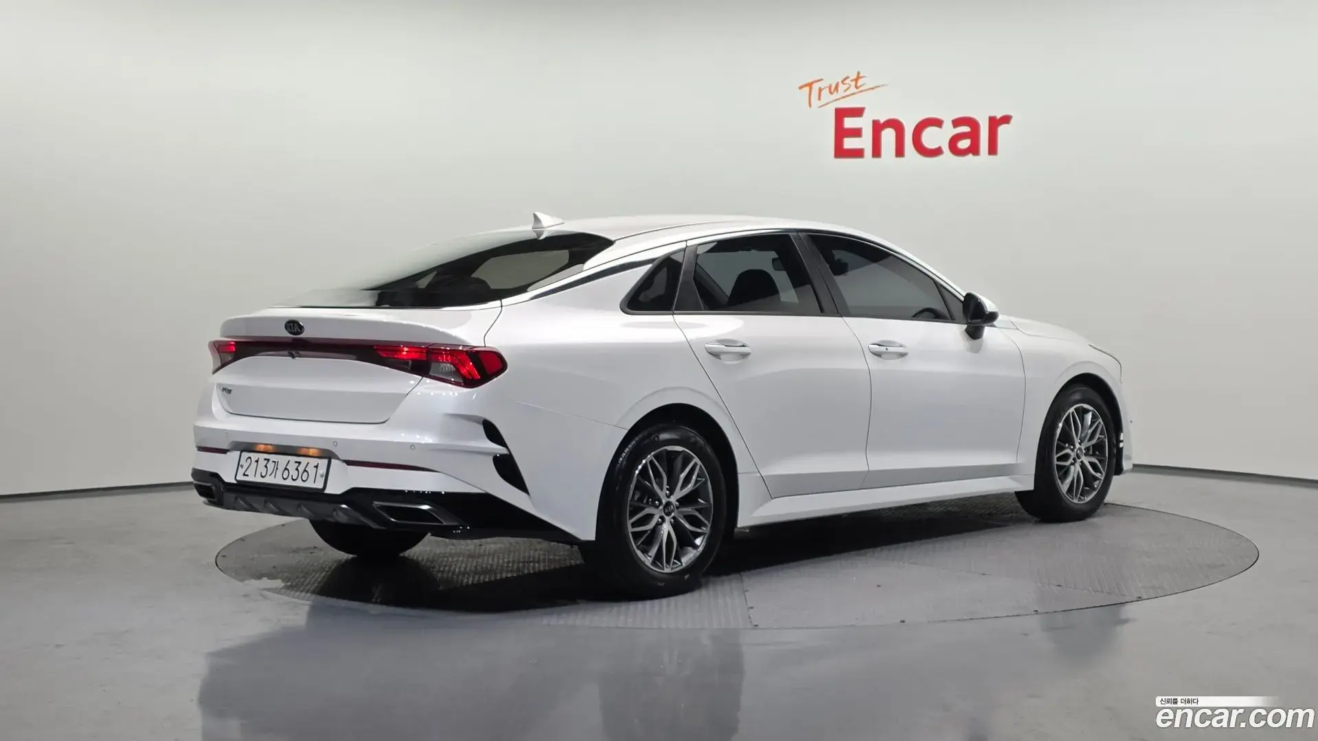 Main__Slider__Photo:K5 Kia 2021.3-1