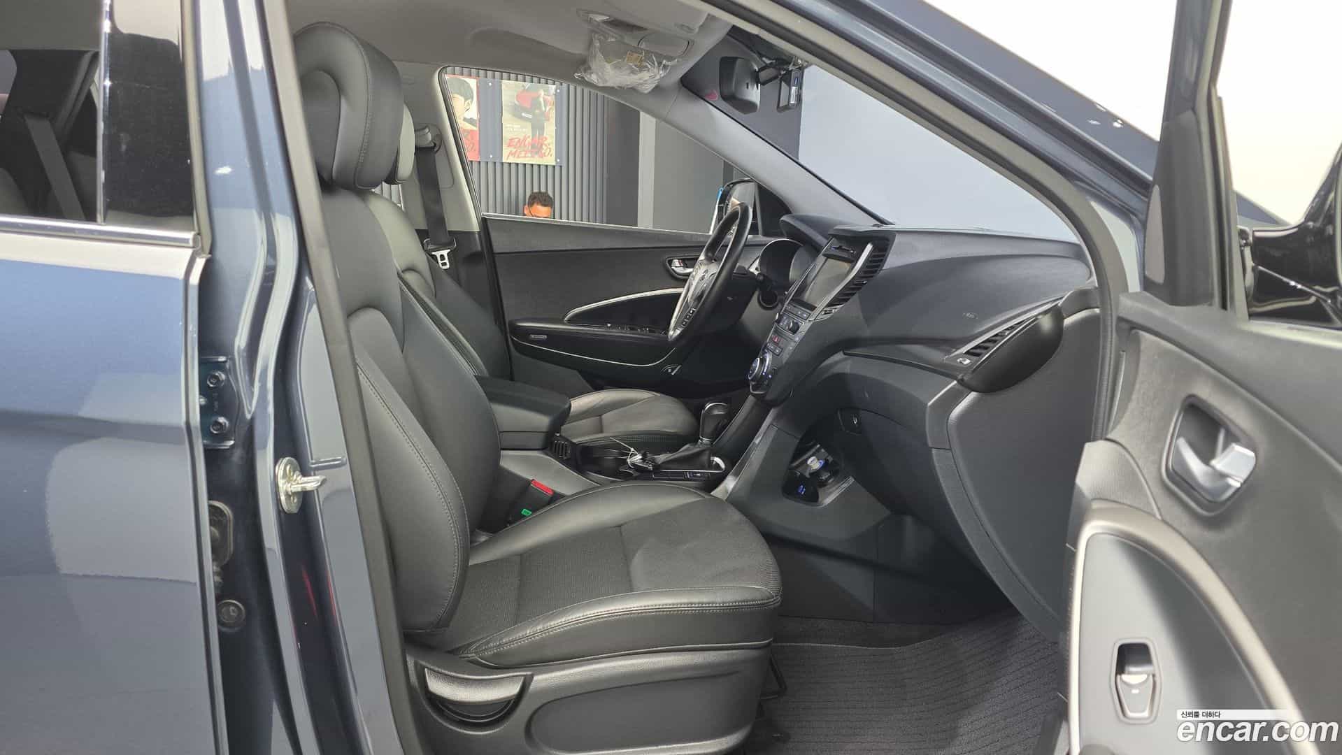 Santafe Hyundai 2018.0-OPTION-015