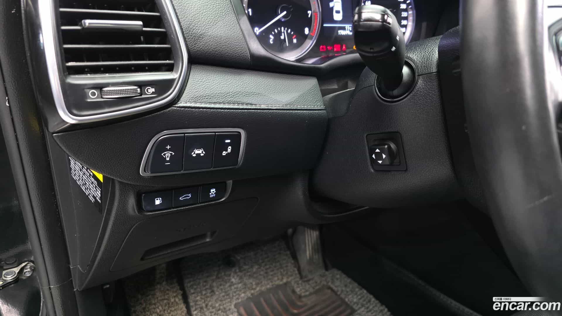 Grandeur Hyundai 2017.2-OPTION-017