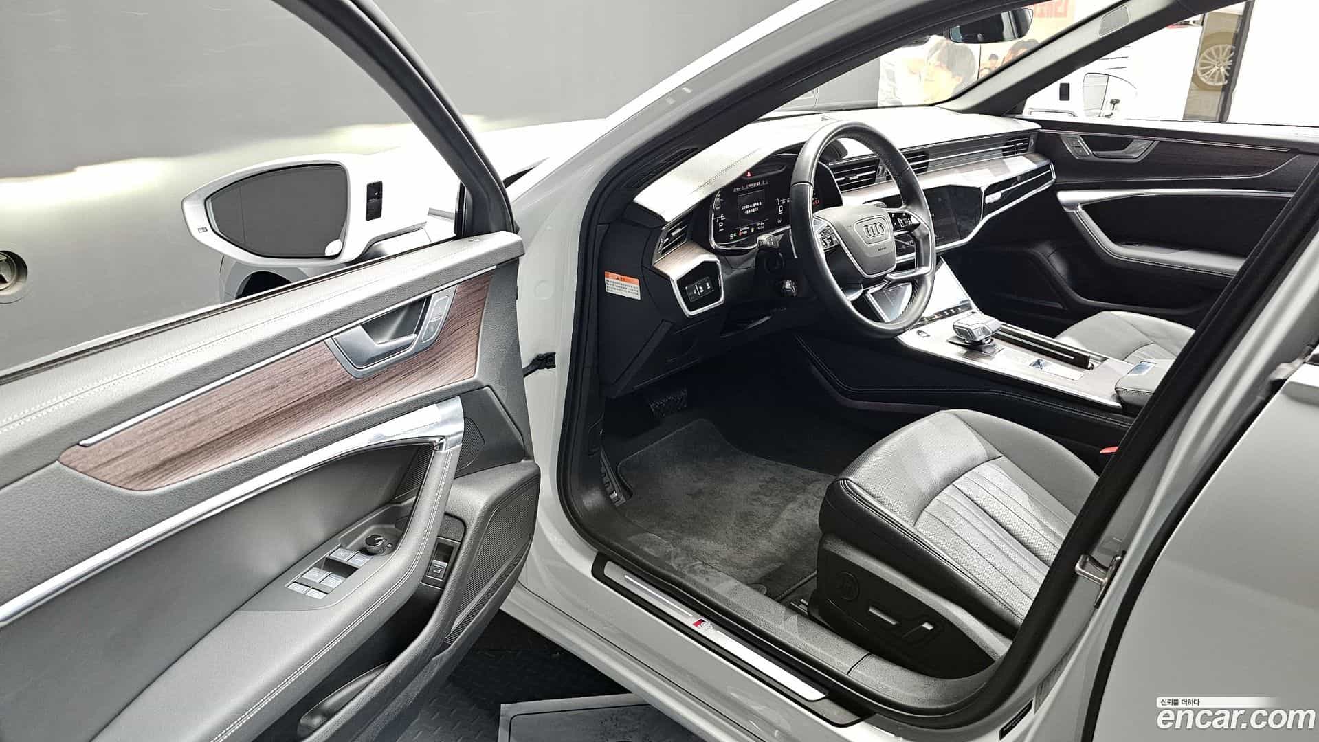 A6 Audi 2023.10-INNER-010