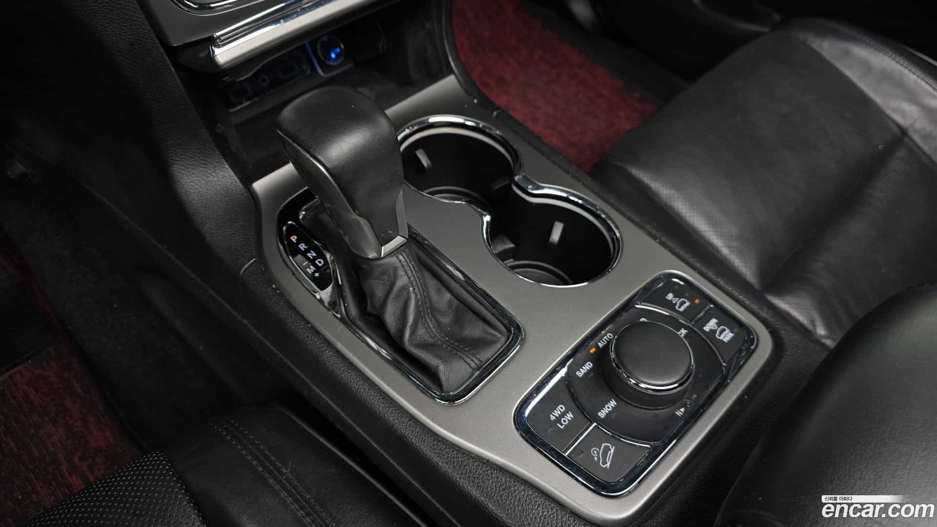 Cherokee Jeep 2018.11-INNER-009