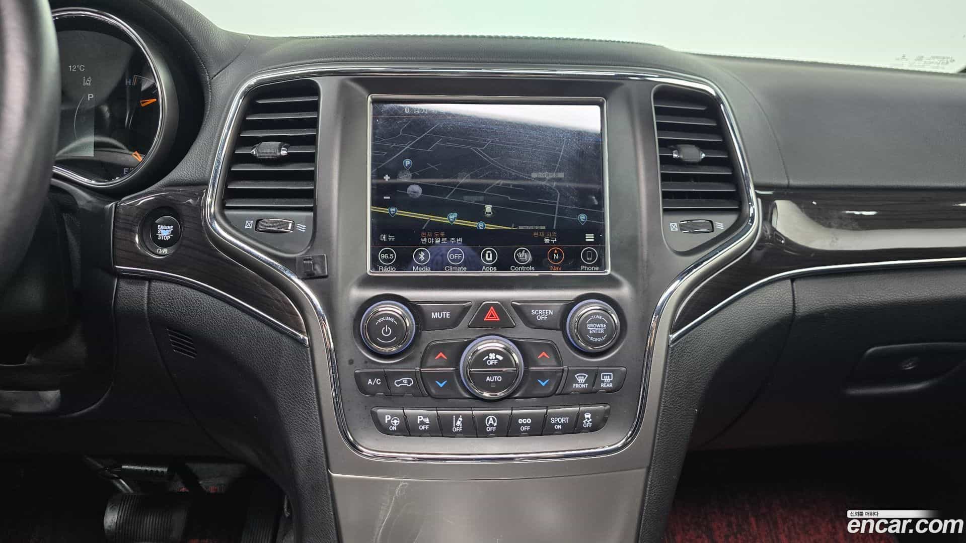 Cherokee Jeep 2018.11-OPTION-019