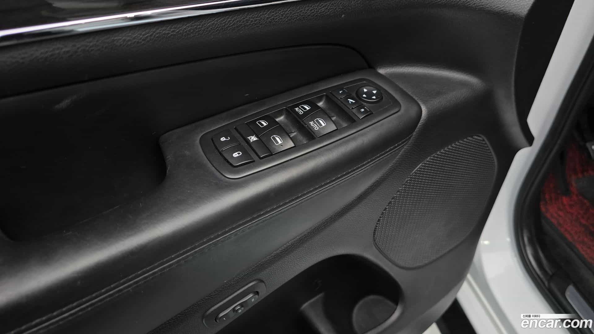 Cherokee Jeep 2018.11-OPTION-021
